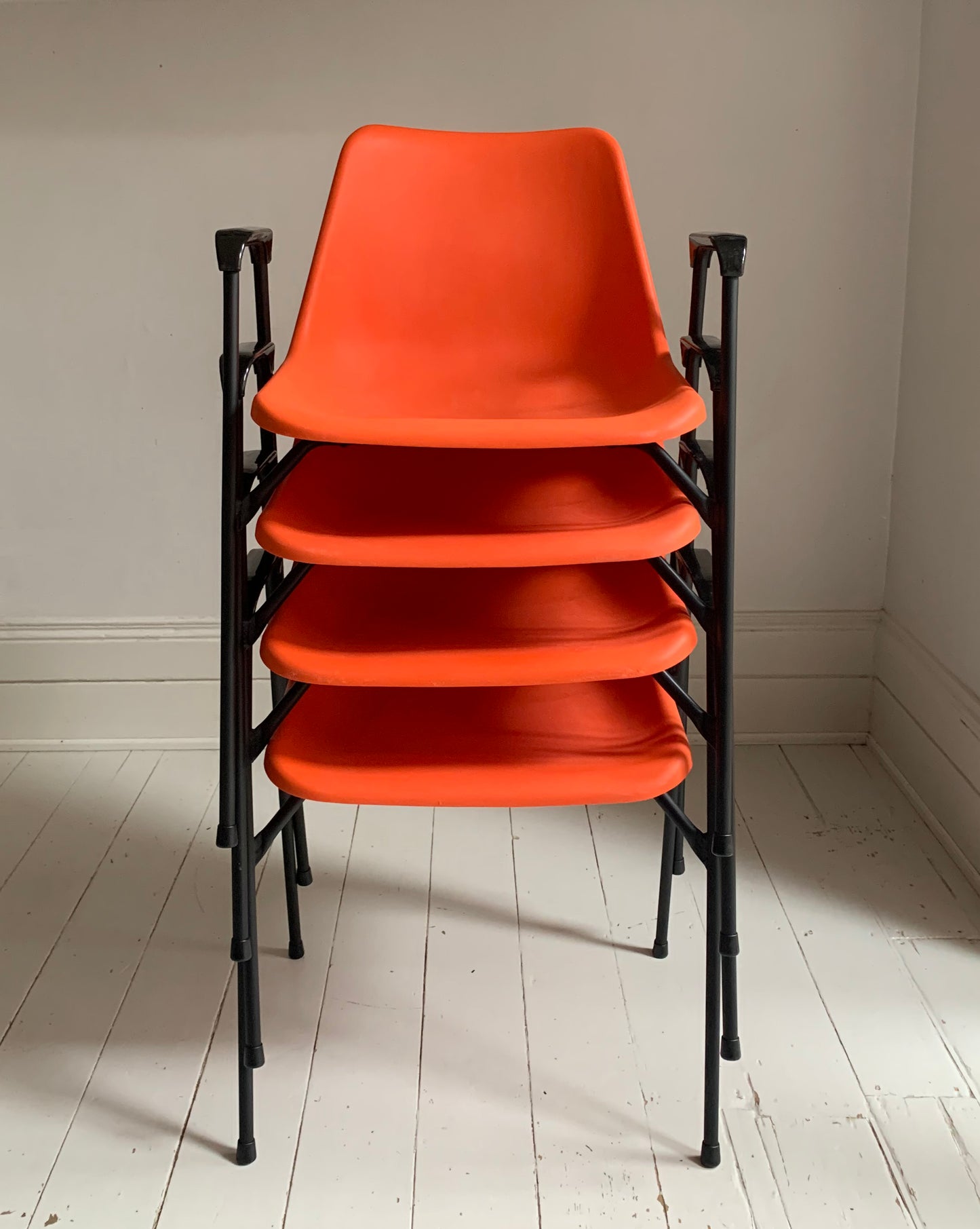 4 x Rare Vintage Robin Day, for Hille Orange Stacking Chairs w/ Arms