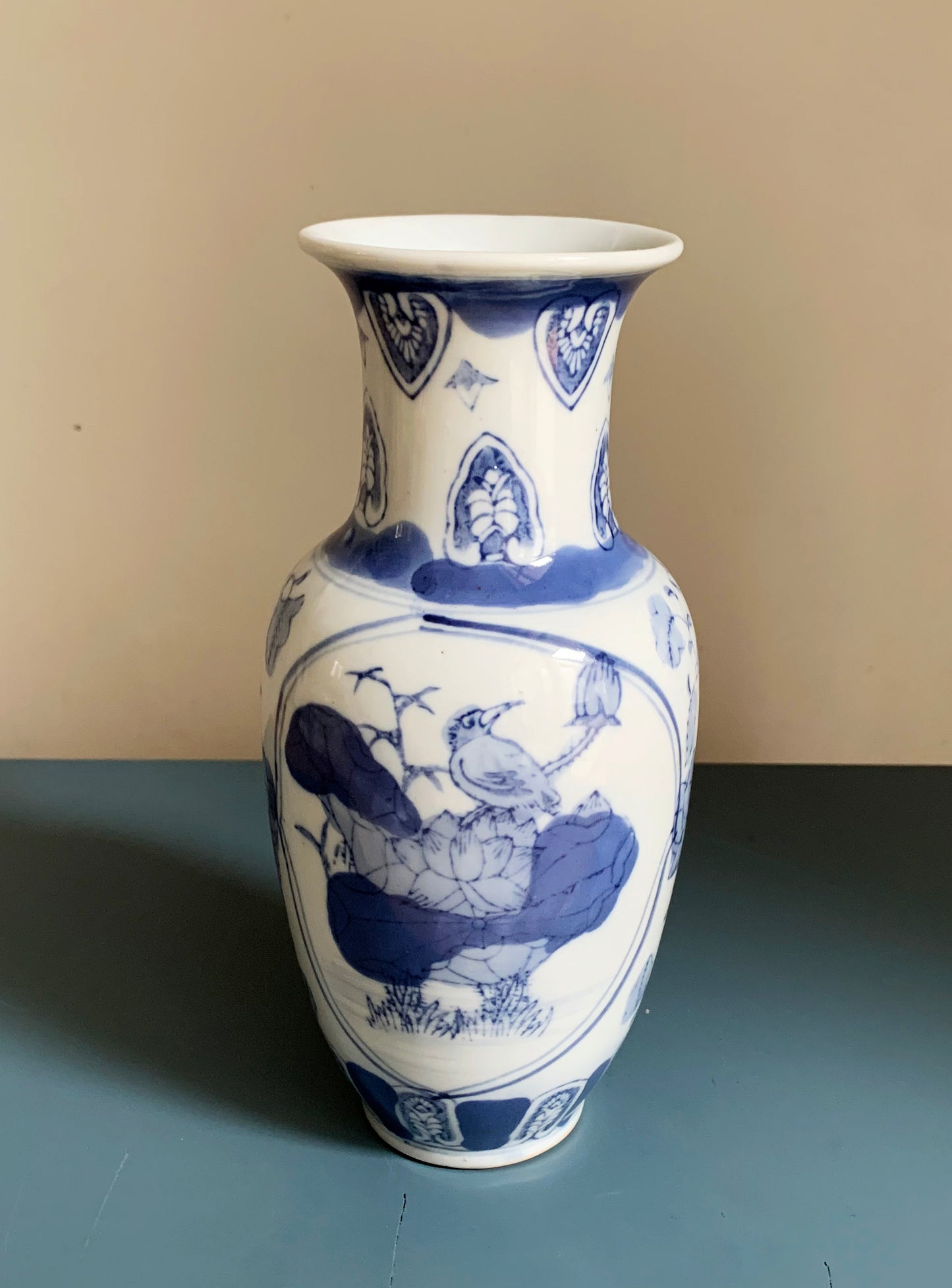 Vintage Chinoiserie Blue & White Porcelain Vase with Bird & Floral Details, VGC