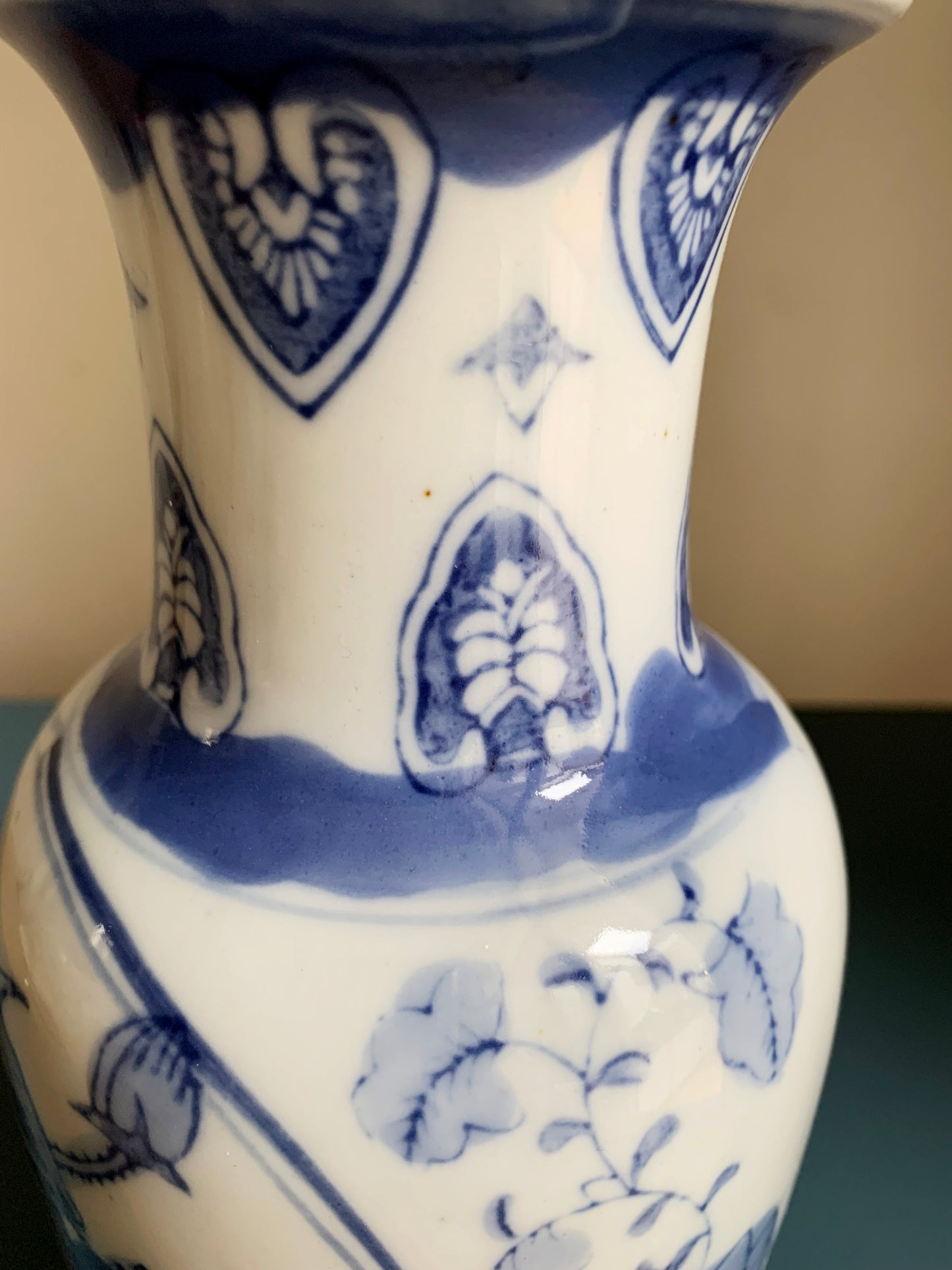 Vintage Chinoiserie Blue & White Porcelain Vase with Bird & Floral Details, VGC