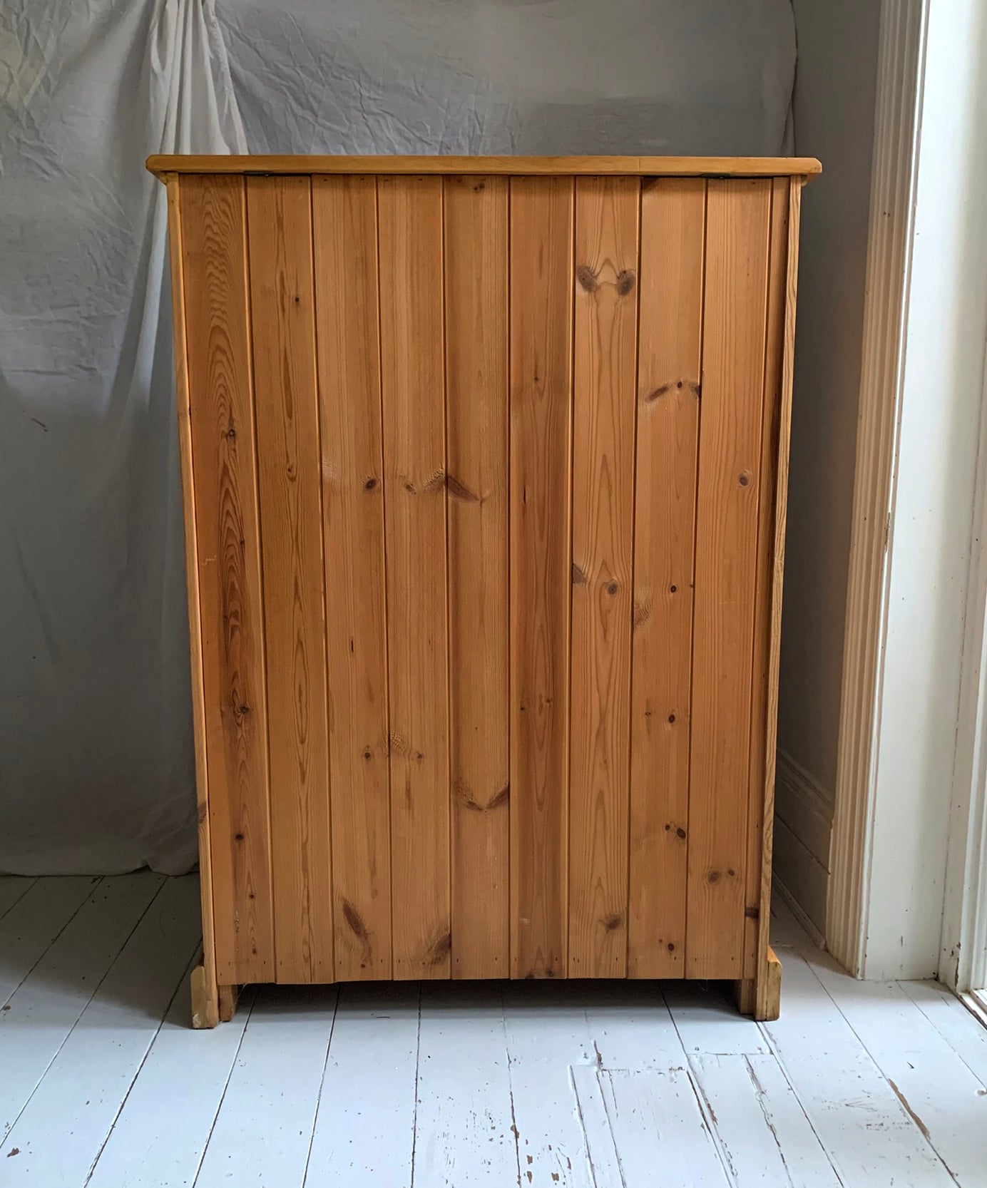Stunning Tall Vintage Pine Bookcase with Three Adjustable Shelves