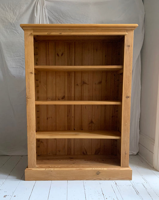 Stunning Tall Vintage Pine Bookcase with Three Adjustable Shelves