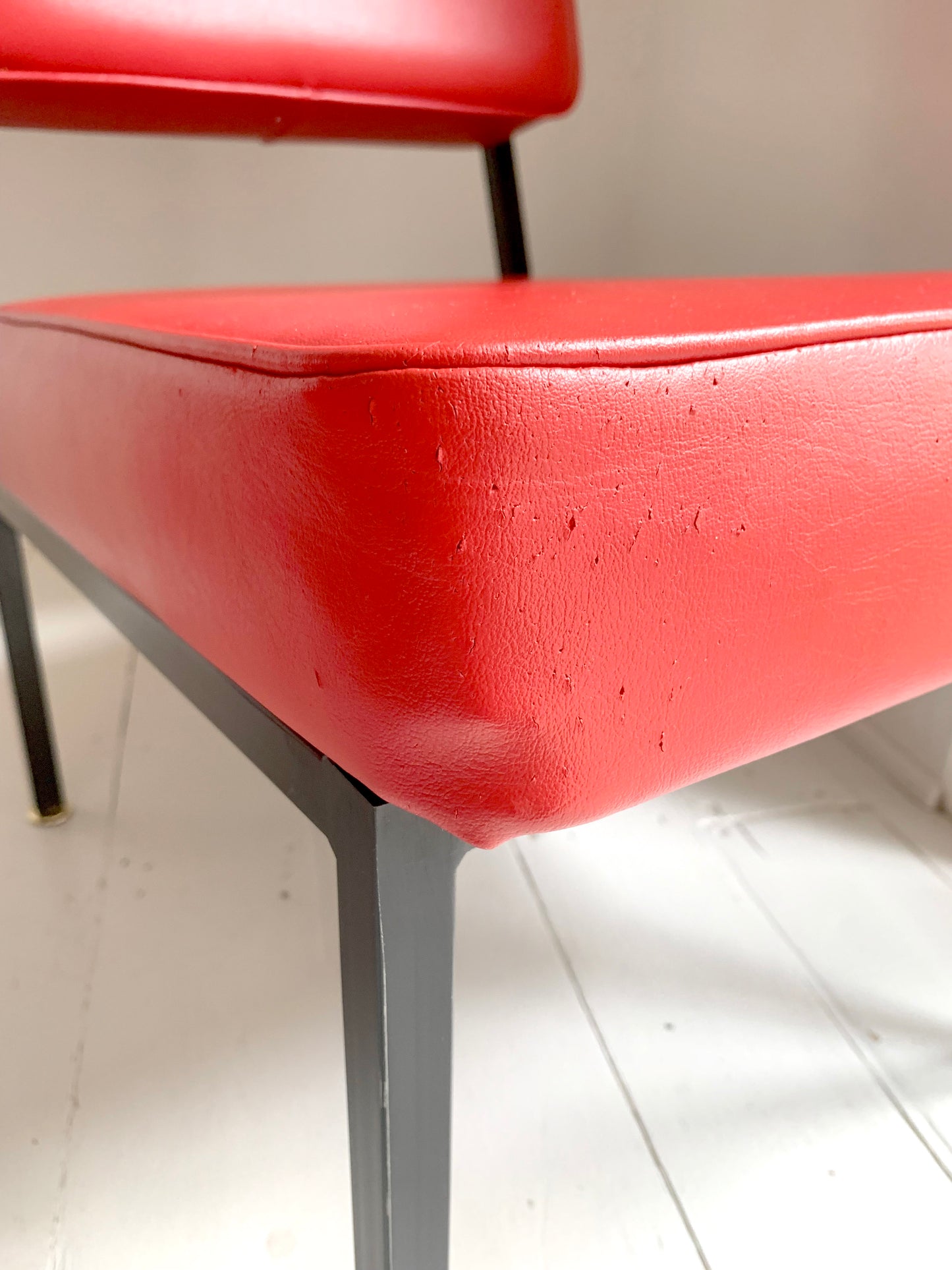 Fabulous Mid Century Red Vinyl Cocktail / Lounge Chair With Brass Feet 2/2