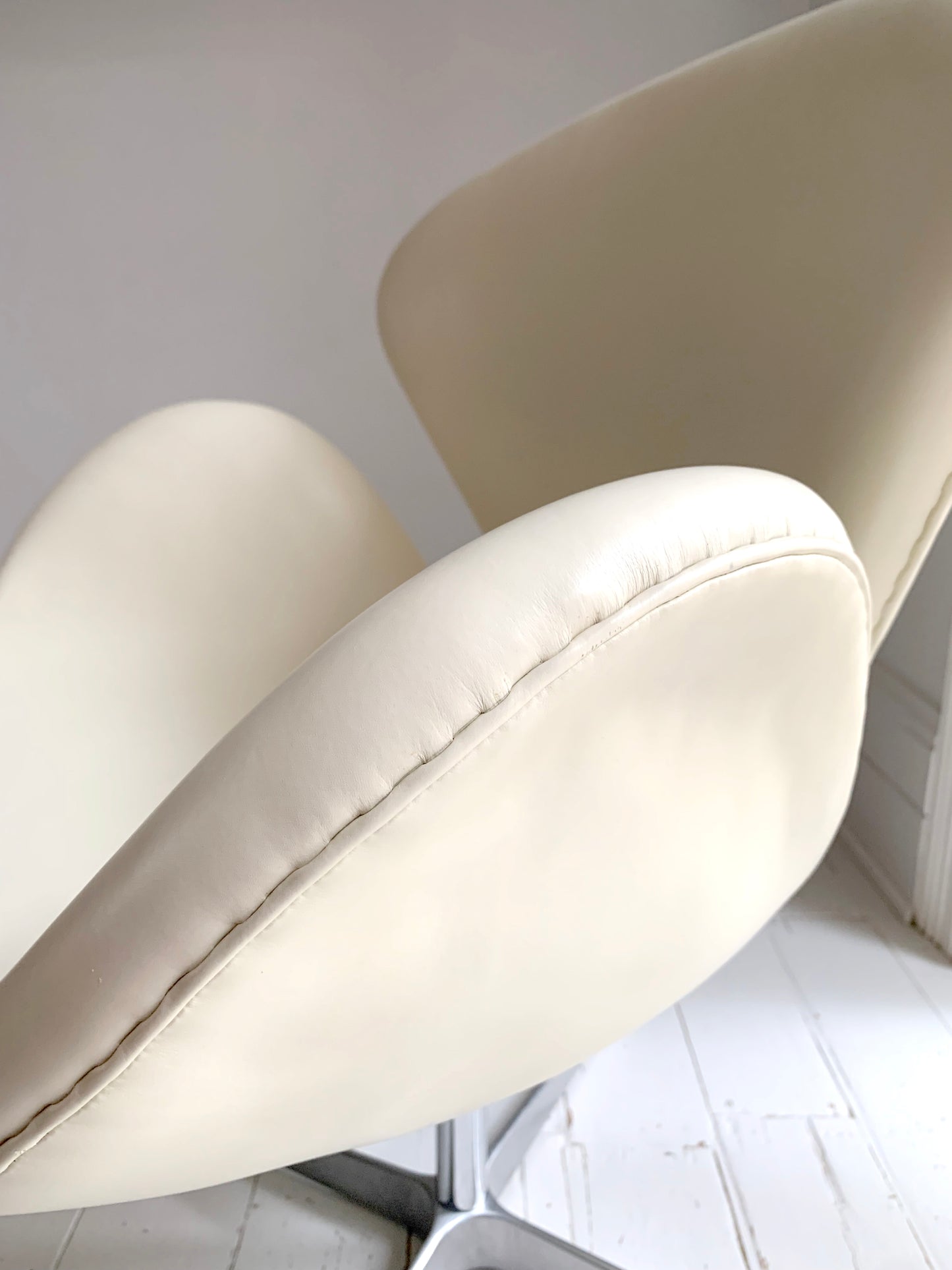 Swan Chair Replica in the style of the 1958 Arne Jacobson Chair in Cream
