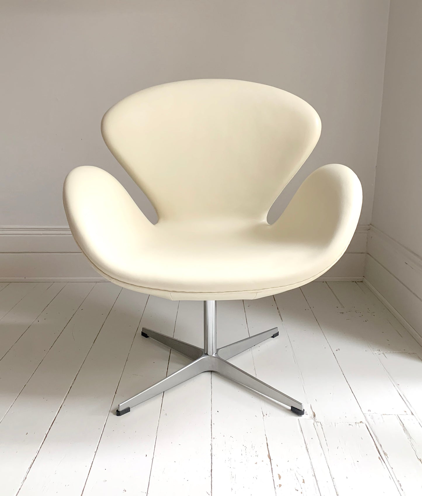 Swan Chair Replica in the style of the 1958 Arne Jacobson Chair in Cream
