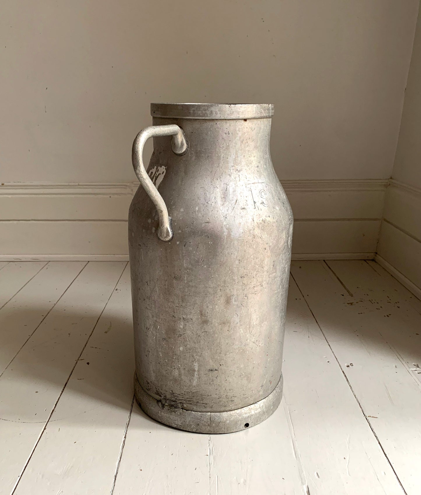 Vintage French Galvanised Aluminium Milk Churn / Planter - 20 litres