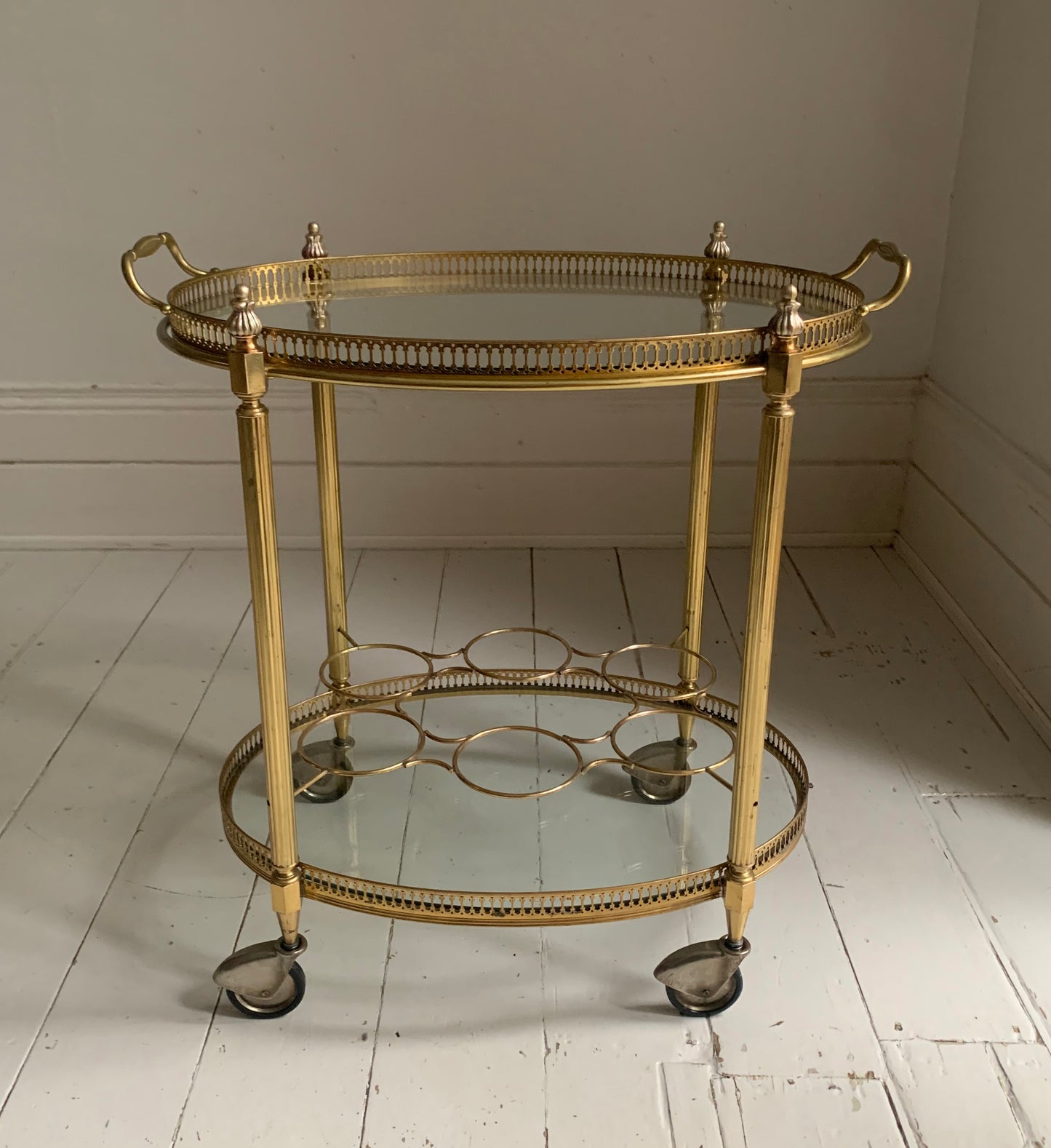 Vintage Hollywood Regency Neoclassical Brass Plated Drinks Trolley / Bar Cart