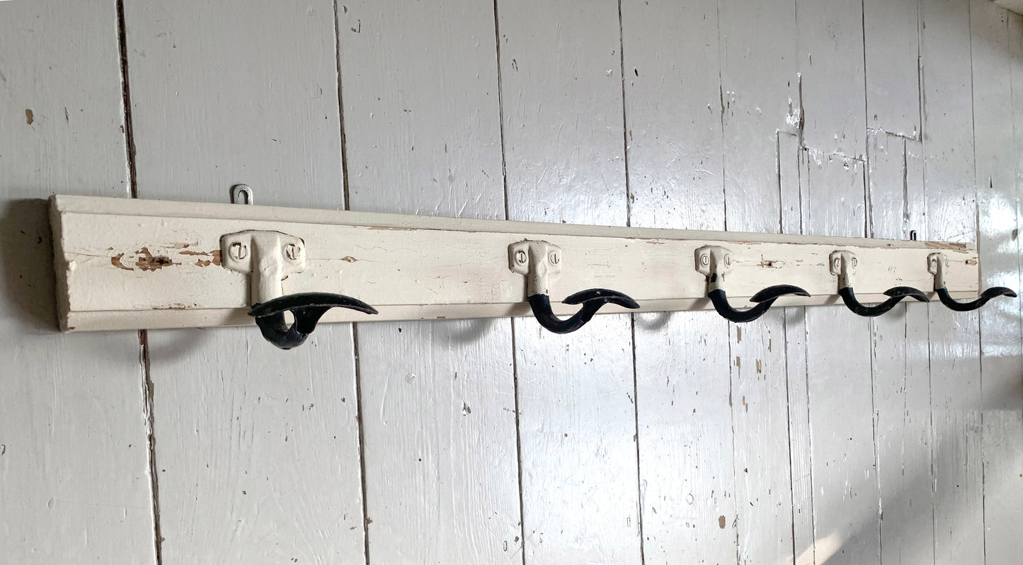 Vintage Wall Mounted Cream/Black Metal Coat Hooks x 5 on Wooden Painted Board