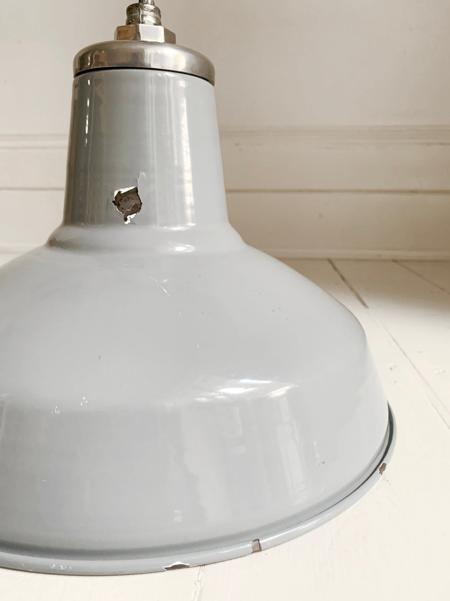 Vintage Industrial Light-Mid-Tone Grey Enamel Pendant Lightshade with Hanging Hook