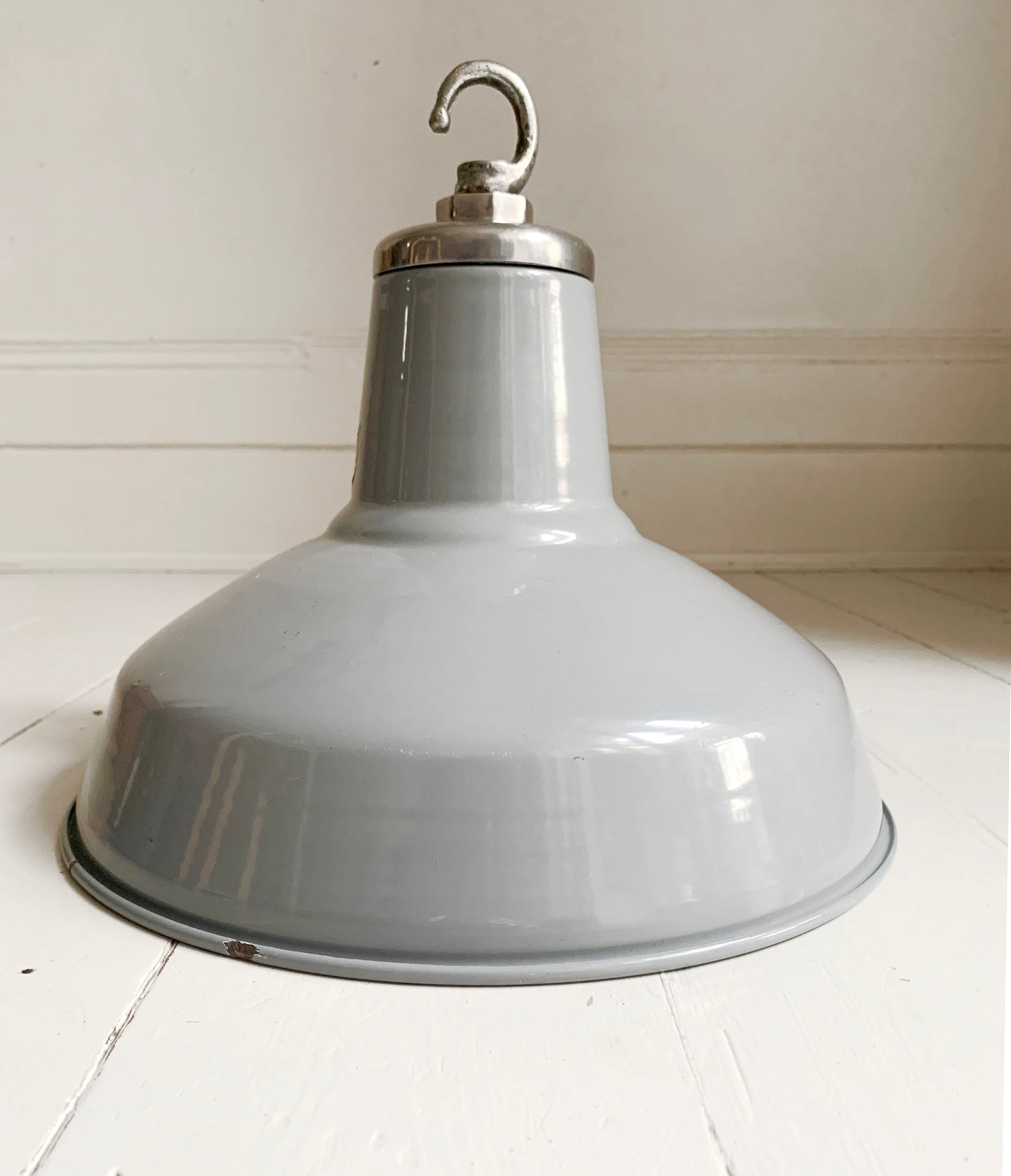 Vintage Industrial Light-Mid-Tone Grey Enamel Pendant Lightshade with Hanging Hook