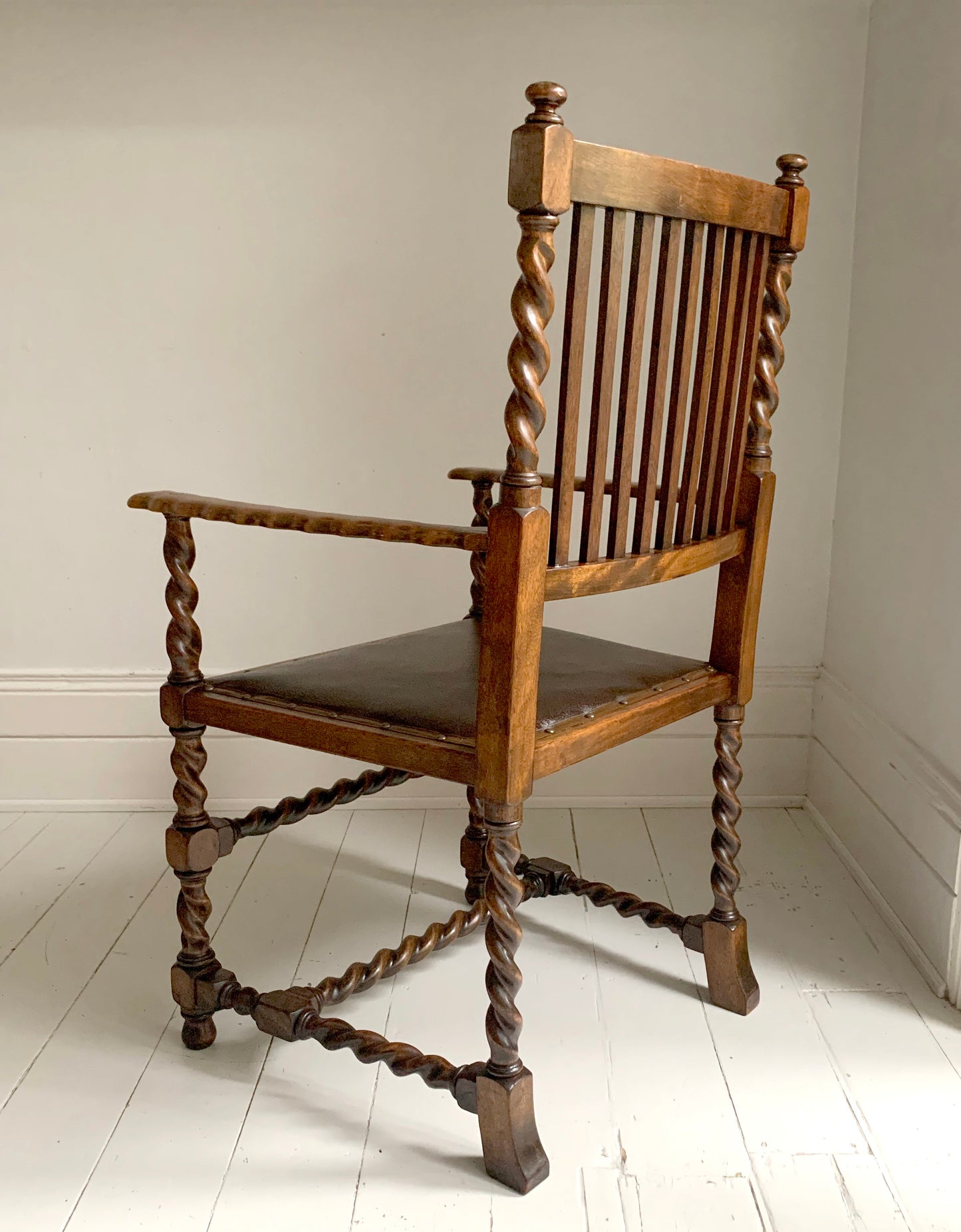 Antique 19th Century Arts & Craft Barley Twist, With Leather Seat, Carver Chair