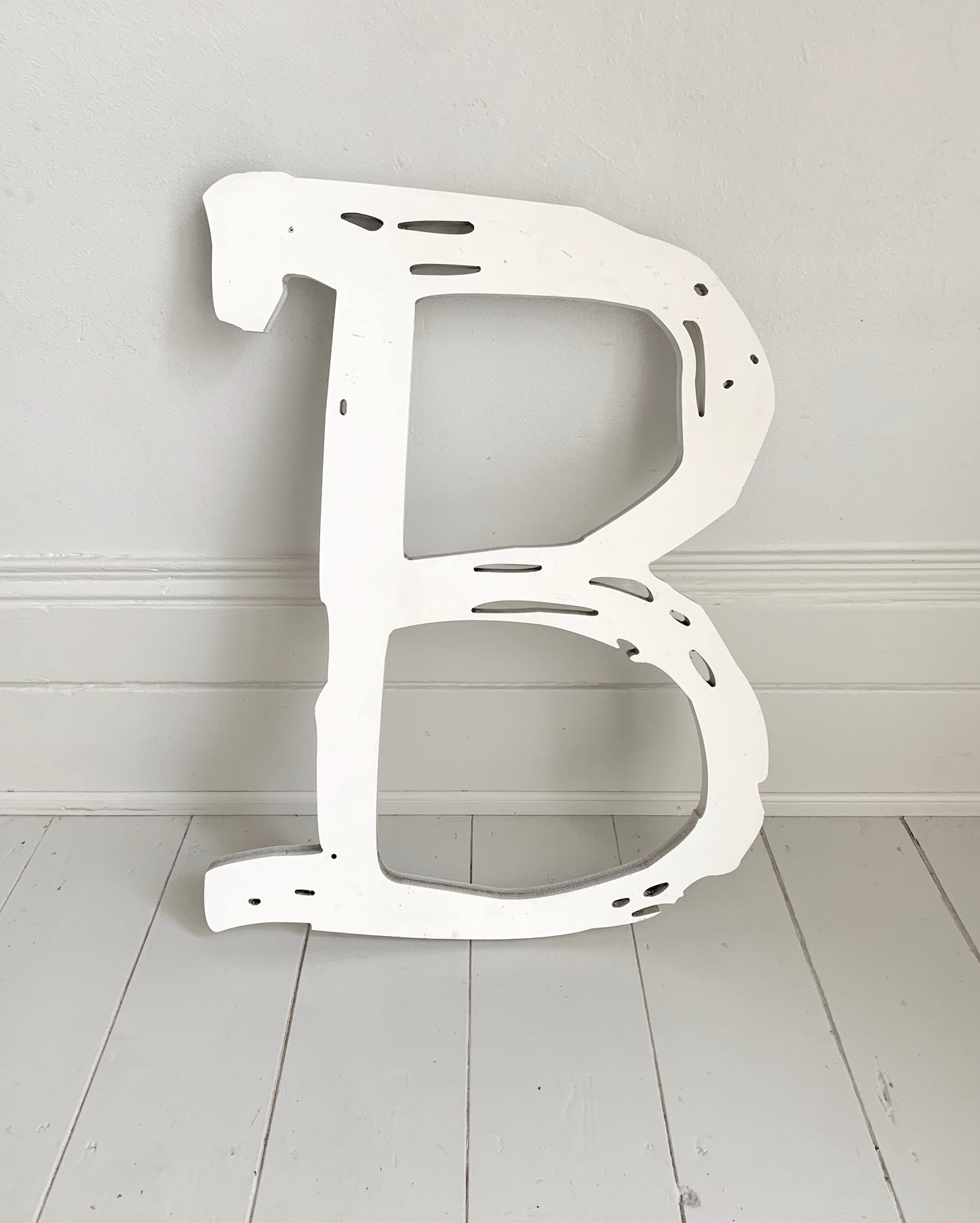 Large Ex' Shop Display letter - 'B' / Mexican Style / White / 57cm Tall