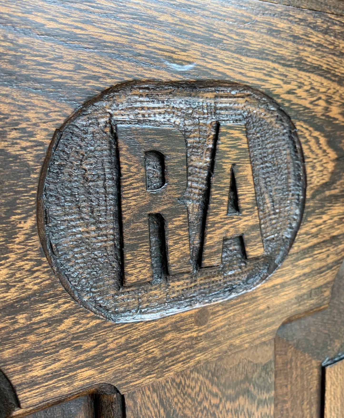 Antique Oak Panelled Back Settle Without Arms with RA Initial Carving / 91cm