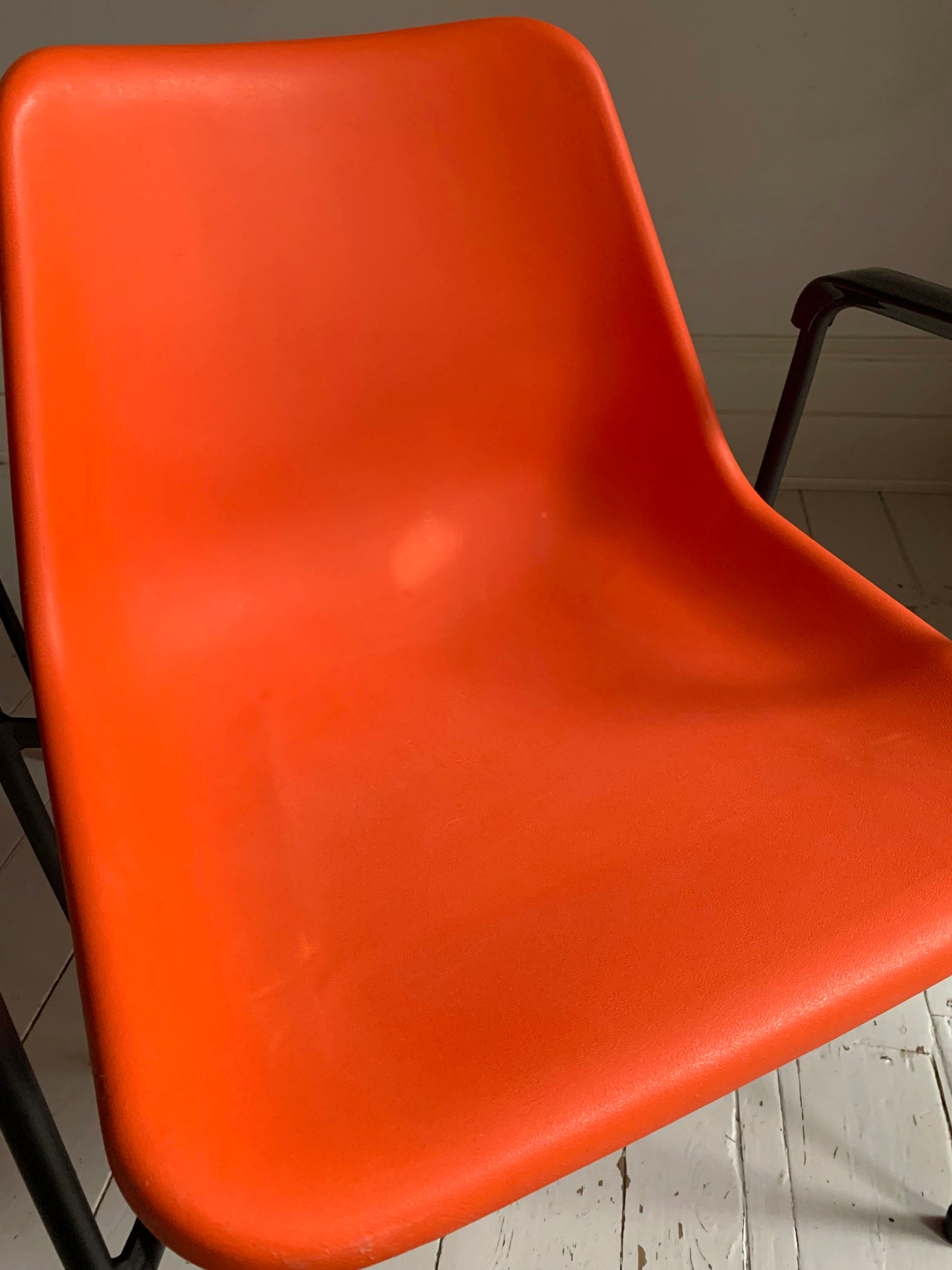 Vintage Robin Day for Hille, Orange & Black Stacking Chairs w/ Arms, 2/10 chairs