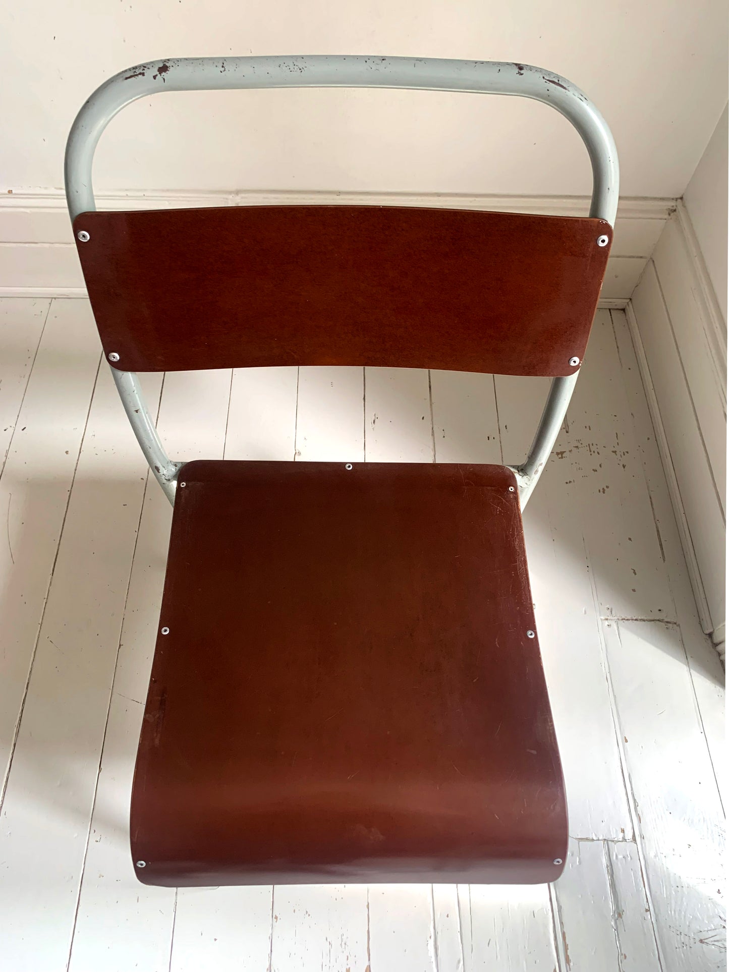 4xVintage 'Nest-A-Bye' Stacking Chairs Pale Grey/Blue Tubular Metal /Brown Seats