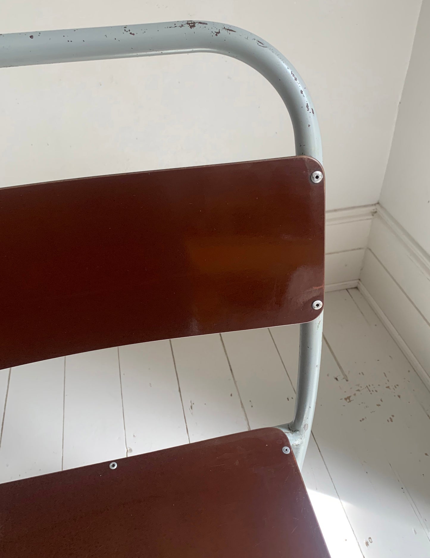 4xVintage 'Nest-A-Bye' Stacking Chairs Pale Grey/Blue Tubular Metal /Brown Seats