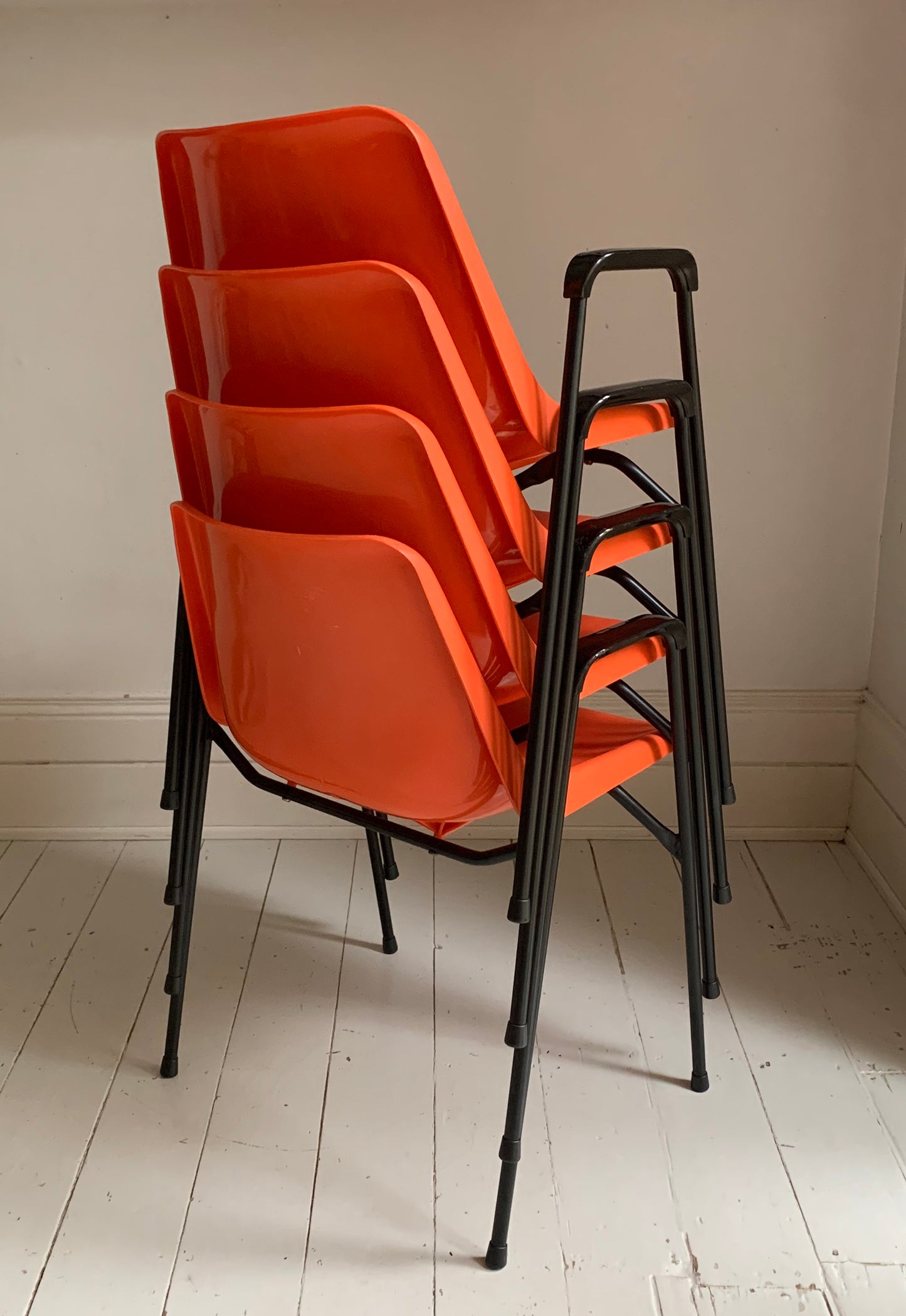 4 x Rare Vintage Robin Day, for Hille Orange Stacking Chairs w/ Arms