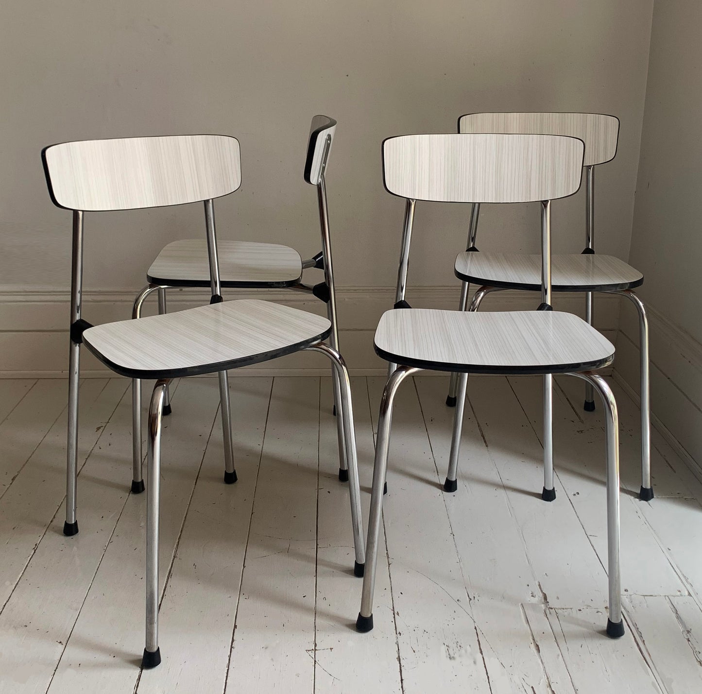 4 x Mid Century Formica Kitchen, Dining Chairs, Light Grey Seats & Chrome Frames