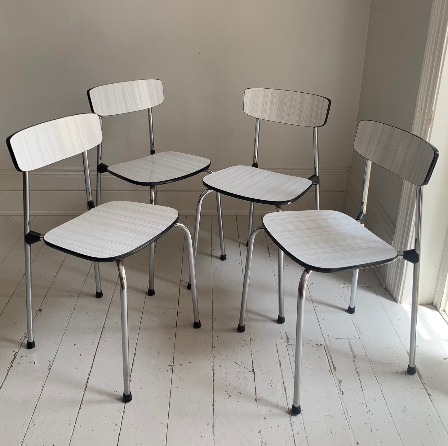 4 x Mid Century Formica Kitchen, Dining Chairs, Light Grey Seats & Chrome Frames