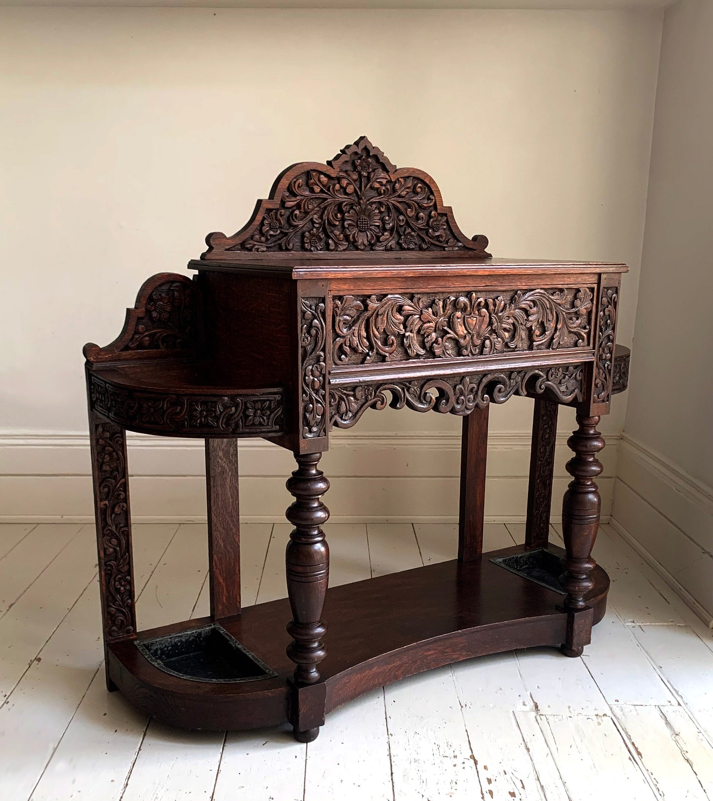 Stunning Antique Carved Oak Victorian Hallway Table / Umbrella Stick Stand