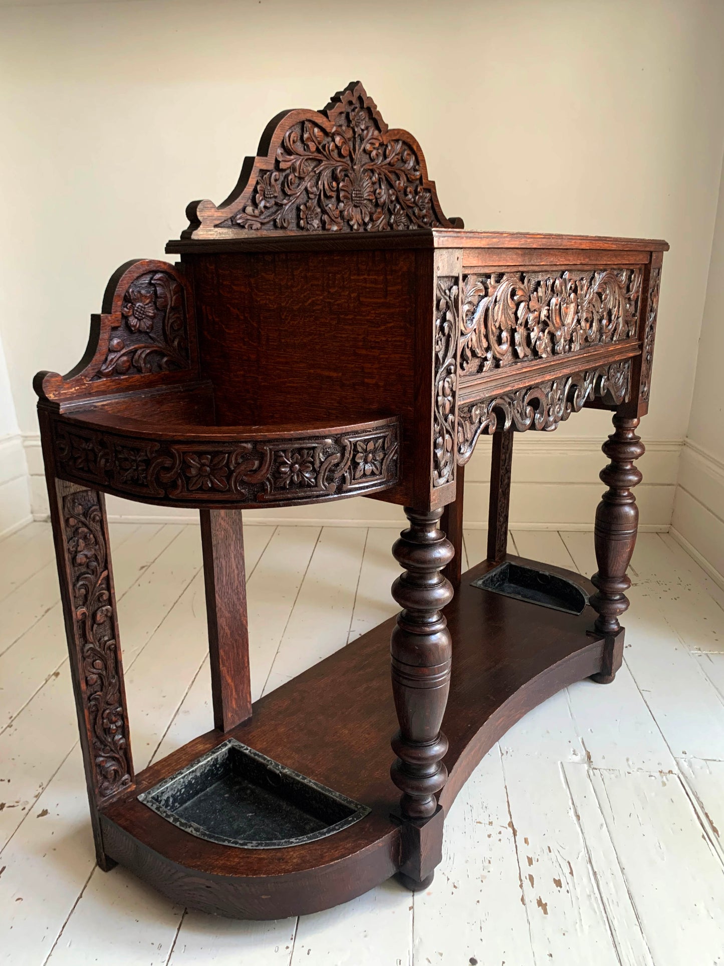 Stunning Antique Carved Oak Victorian Hallway Table / Umbrella Stick Stand