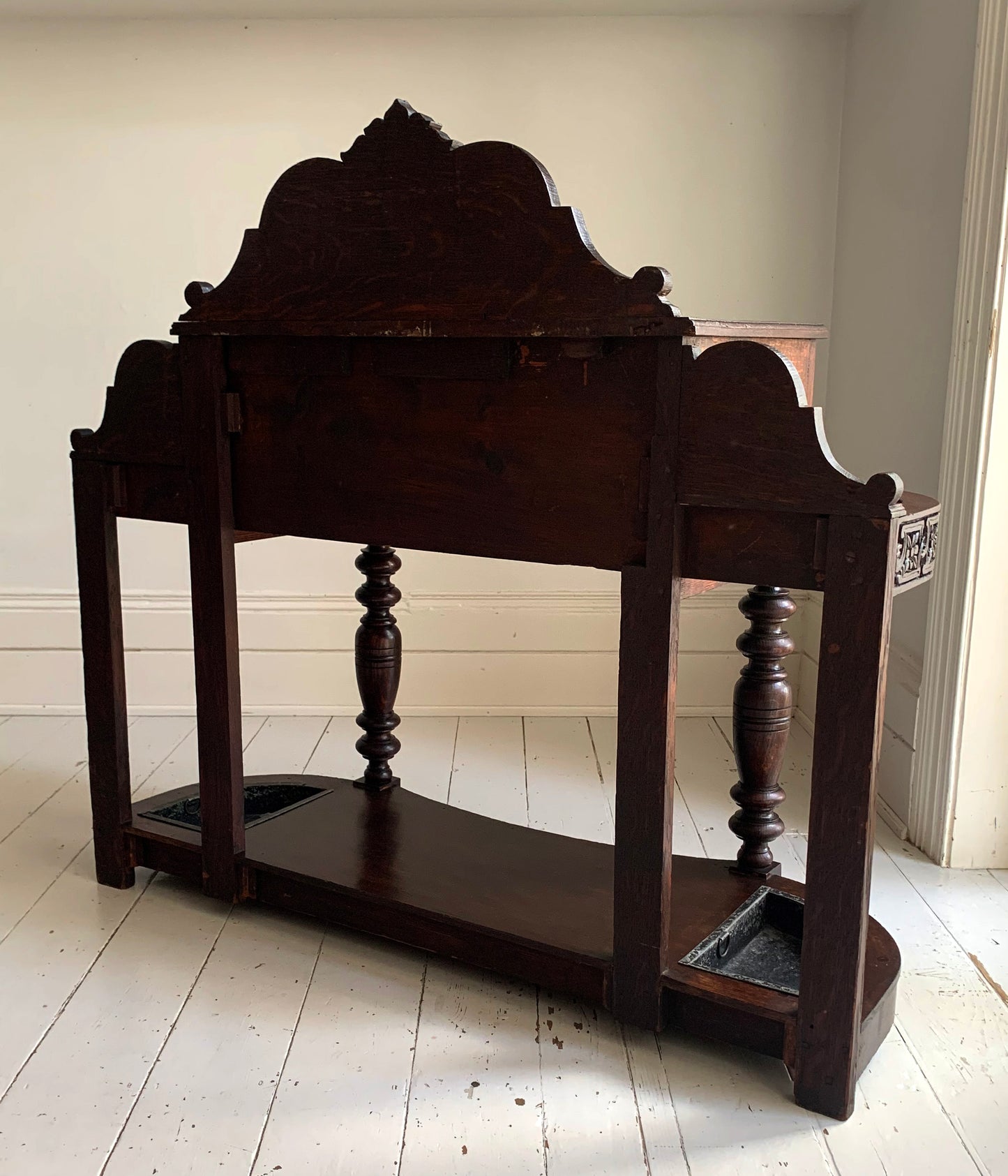 Stunning Antique Carved Oak Victorian Hallway Table / Umbrella Stick Stand