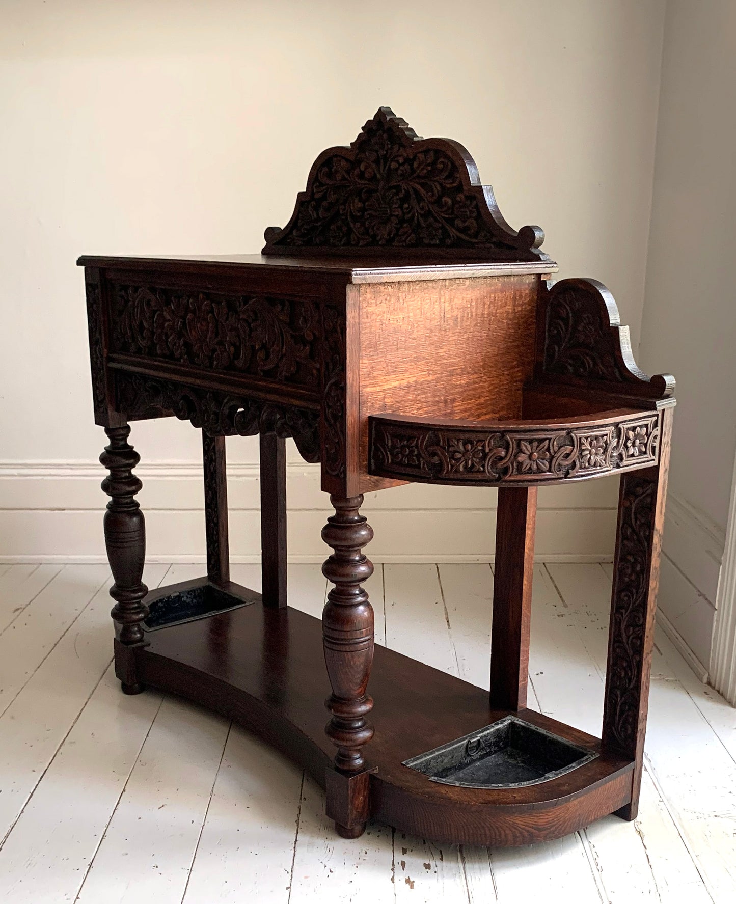 Stunning Antique Carved Oak Victorian Hallway Table / Umbrella Stick Stand