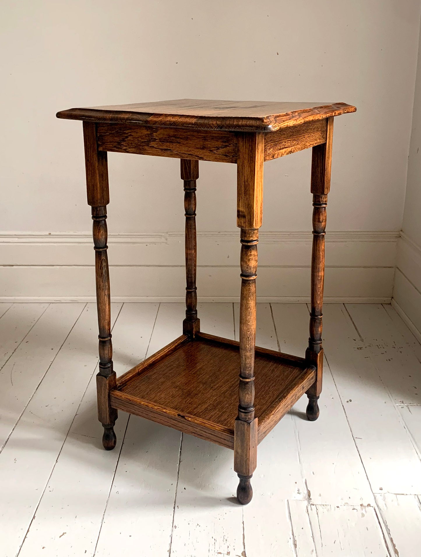 Antique Edwardian Oak Tall Side Table with Pie Crust Edging Top