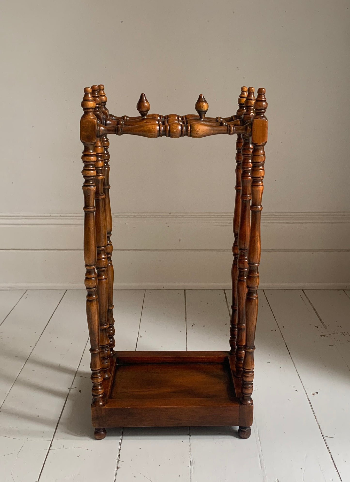Antique Edwardian Turned Mahogany Umbrella / Stick Stand with Decorative Finials