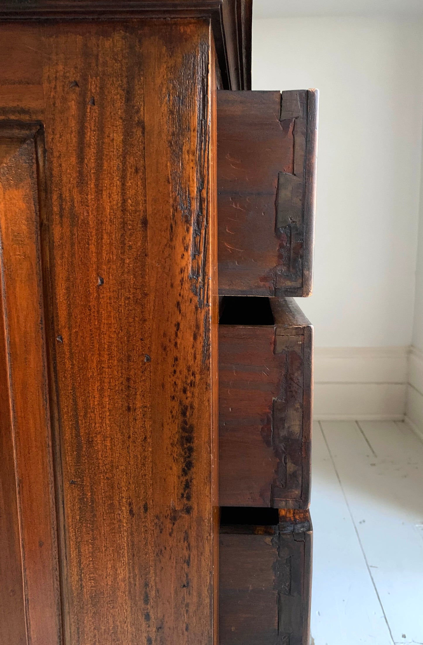 Antique Georgian Two Over Four Mahogany Chest Of Drawers