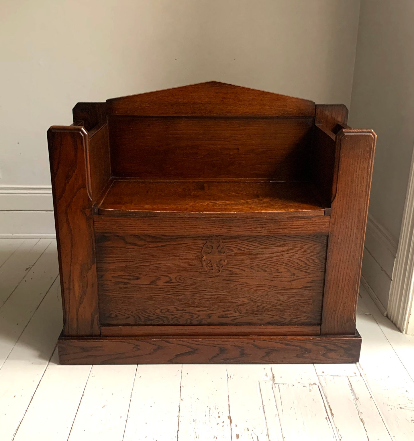 Antique Oak Arts & Craft Hall Seat / Settle /With Arms, Storage & Umbrella Trays