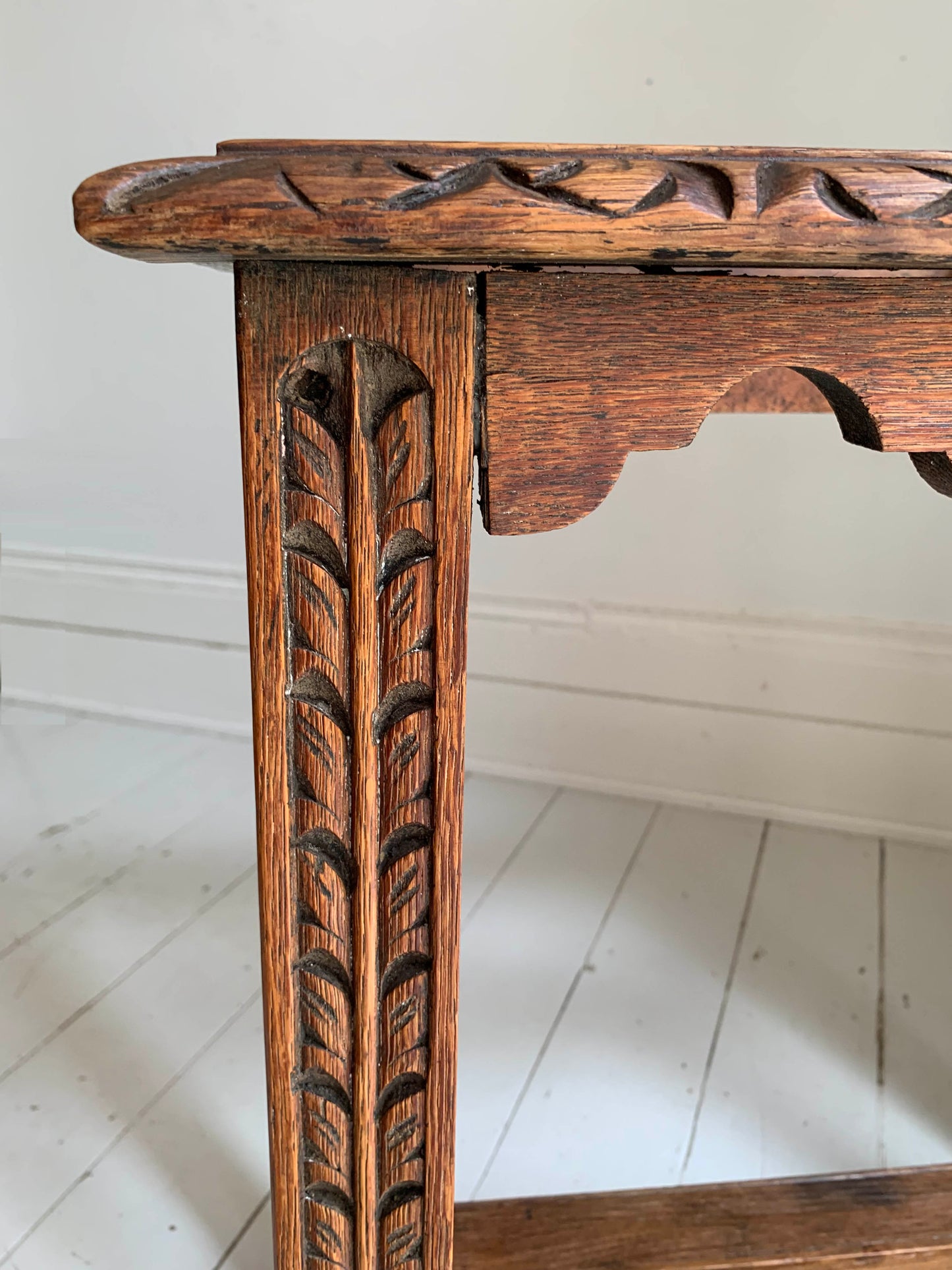 Victorian Gothic Revival Carved Oak Umbrella / Parasol & Stick Stand