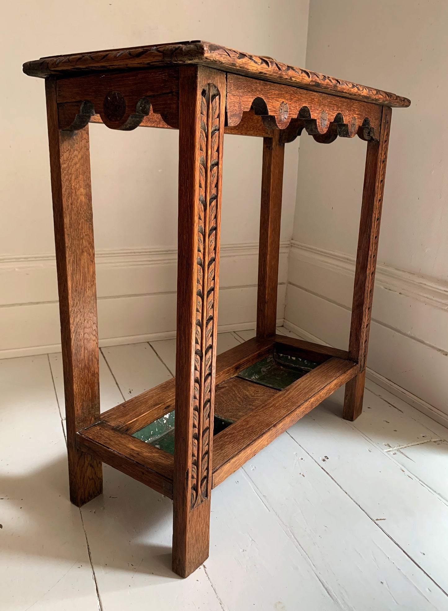 Victorian Gothic Revival Carved Oak Umbrella / Parasol & Stick Stand