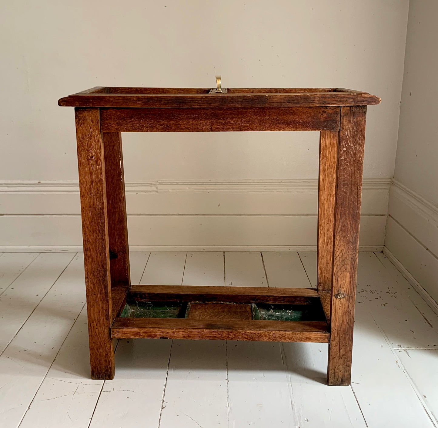 Victorian Gothic Revival Carved Oak Umbrella / Parasol & Stick Stand