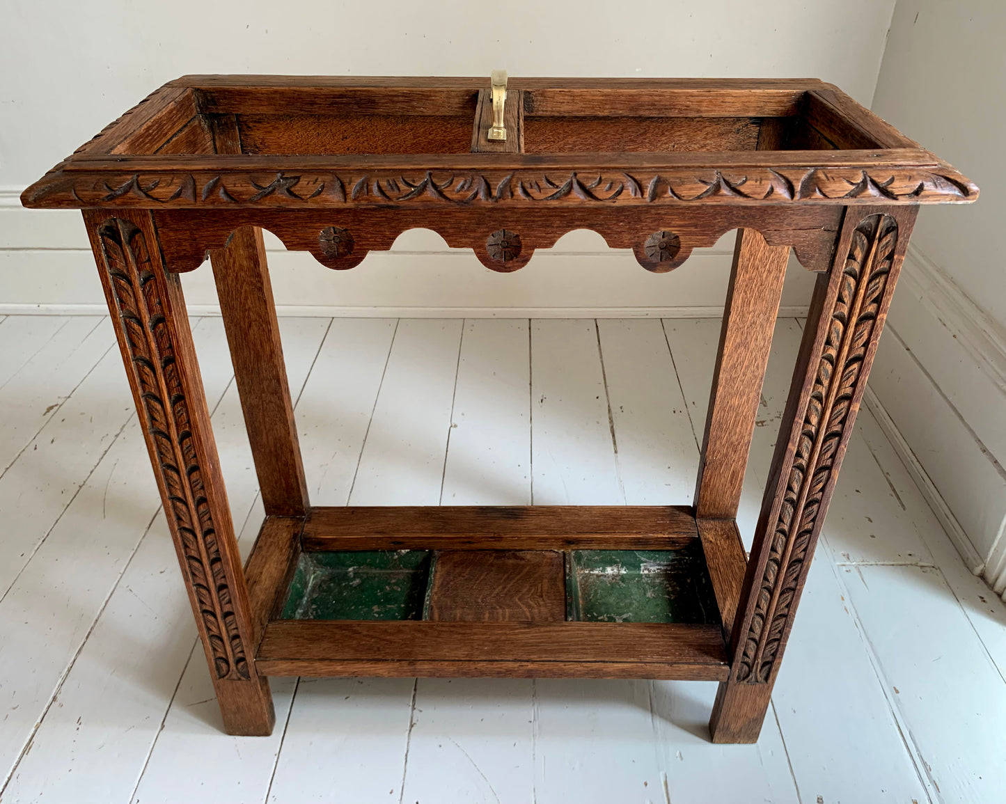 Victorian Gothic Revival Carved Oak Umbrella / Parasol & Stick Stand