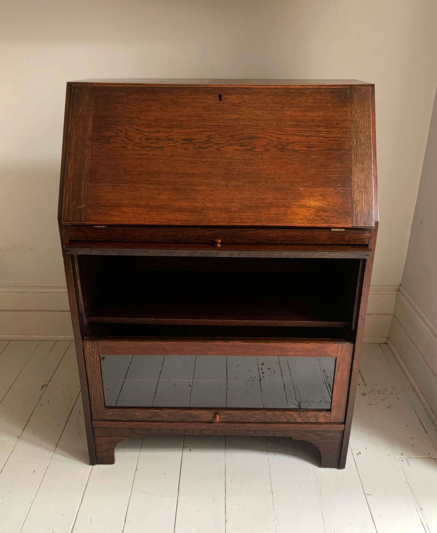 Arts & Craft Bureau/Front Fall Desk w/ Barristers Bookcase /Compartments