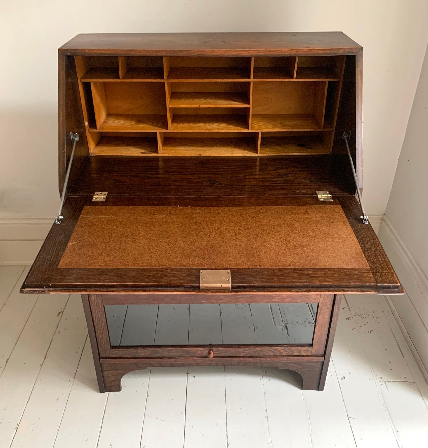 Arts & Craft Bureau/Front Fall Desk w/ Barristers Bookcase /Compartments