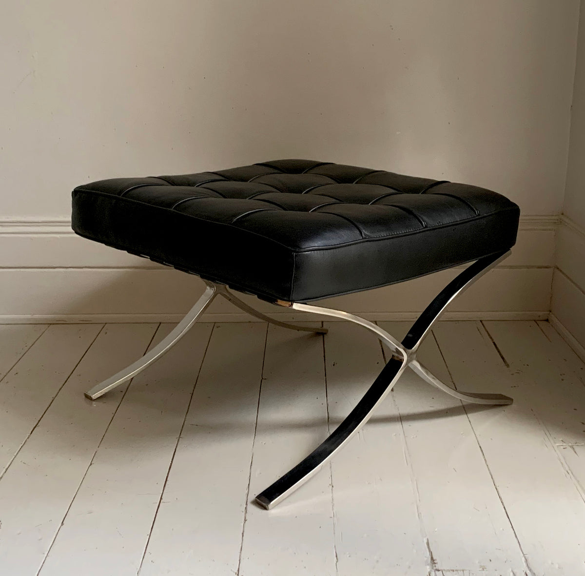 Barcelona Style Ottoman Foots Stool with Black PU Leather Cushion / Chrome Frame