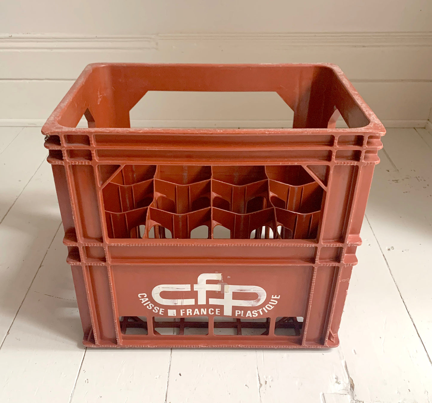 Vintage French CFP Caisse France Plastique Bottle / Beer Crate; holds 12 Bottles