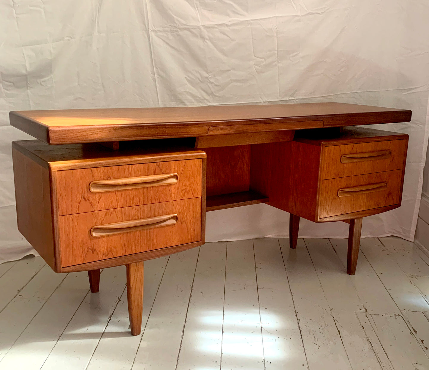 Mid Century G-Plan Fresco Teak Desk / Dressing Table