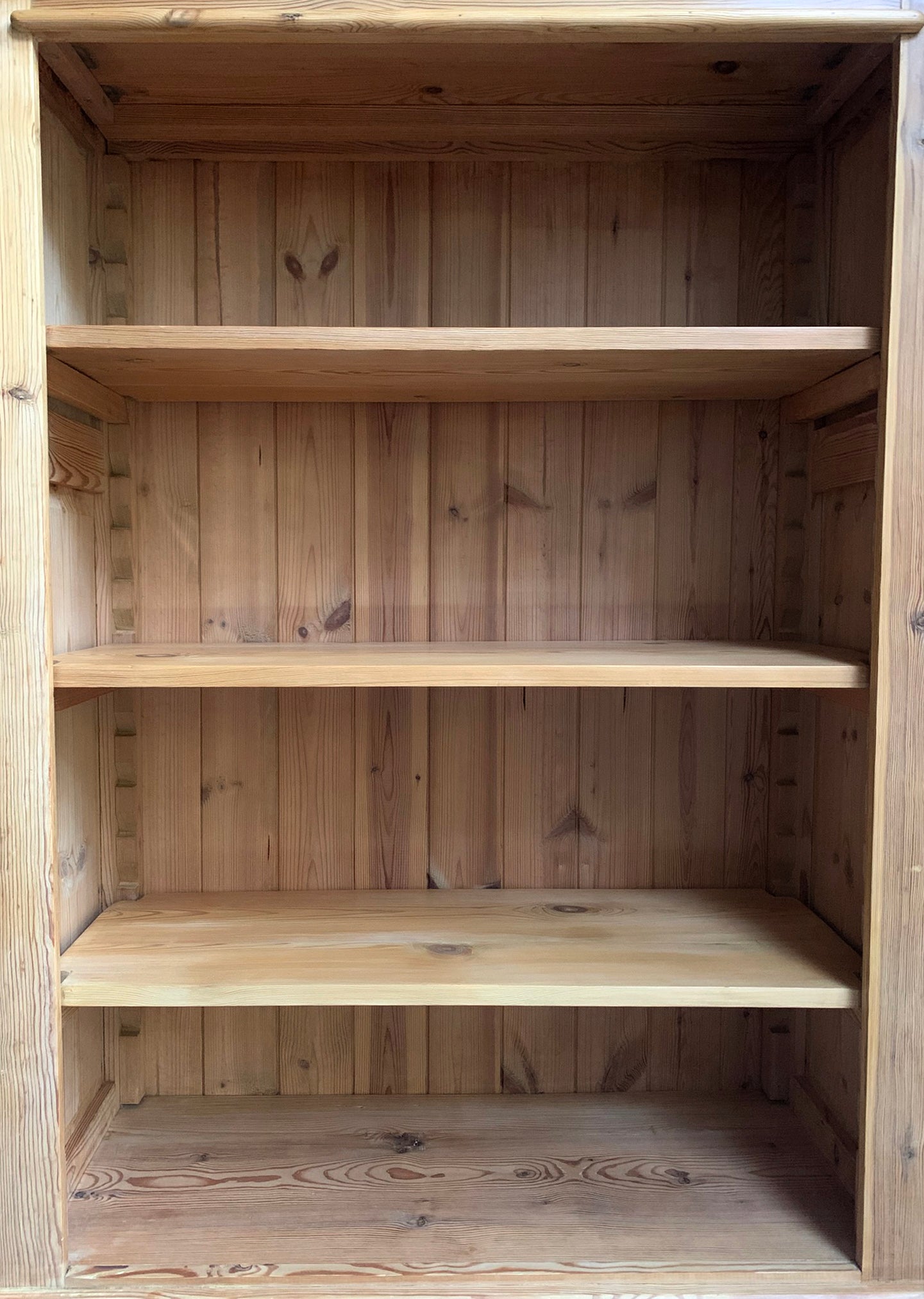 Stunning Tall Vintage Pine Bookcase with Three Adjustable Shelves