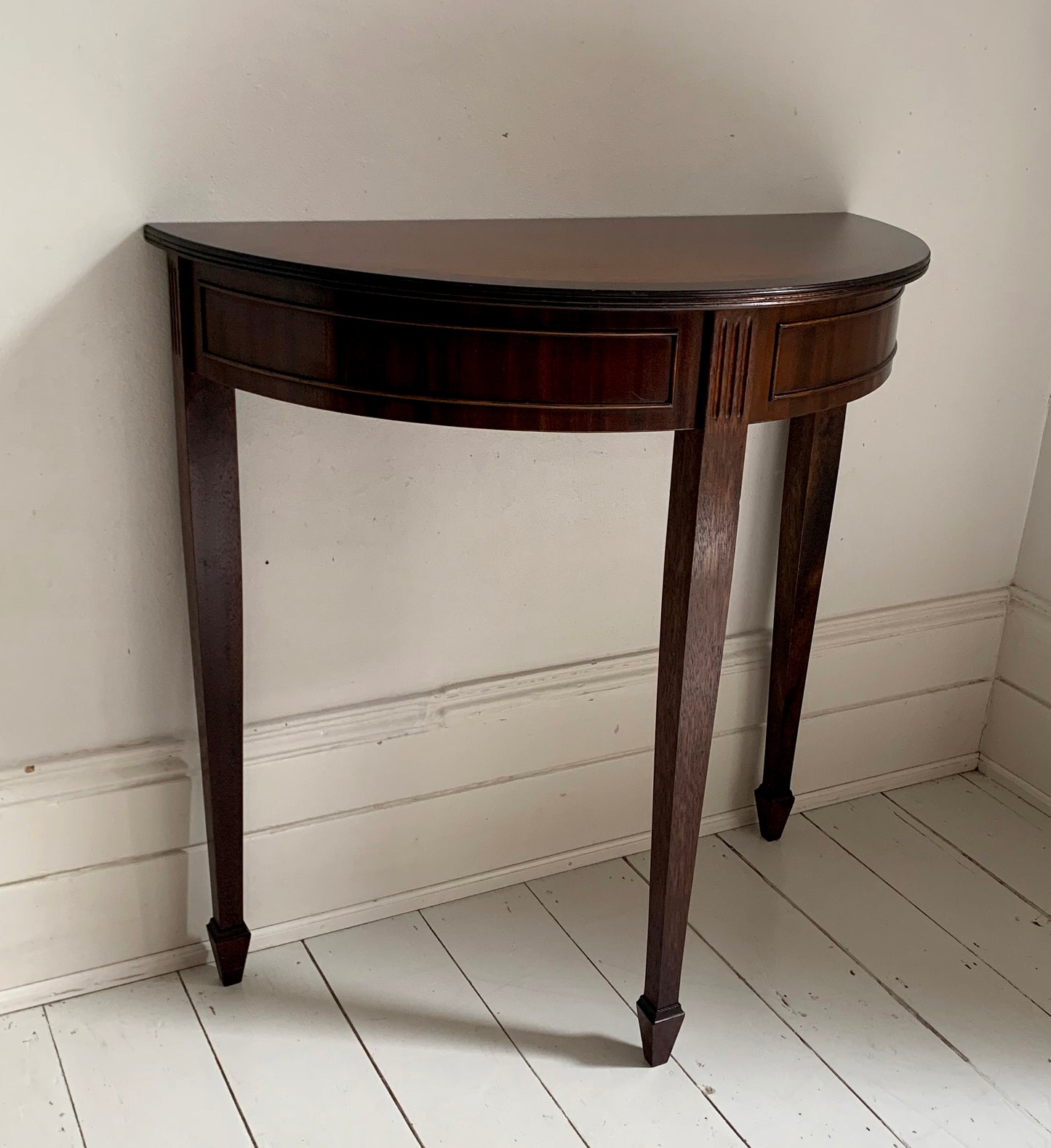 Fabulous Georgian Style Demi Lune Mahogany Hall / Console Table