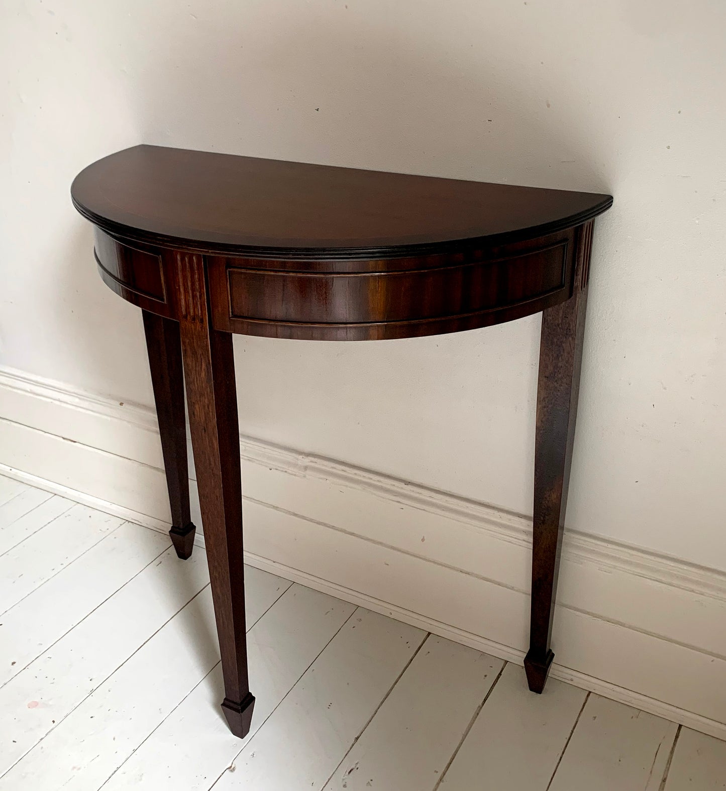 Fabulous Georgian Style Demi Lune Mahogany Hall / Console Table