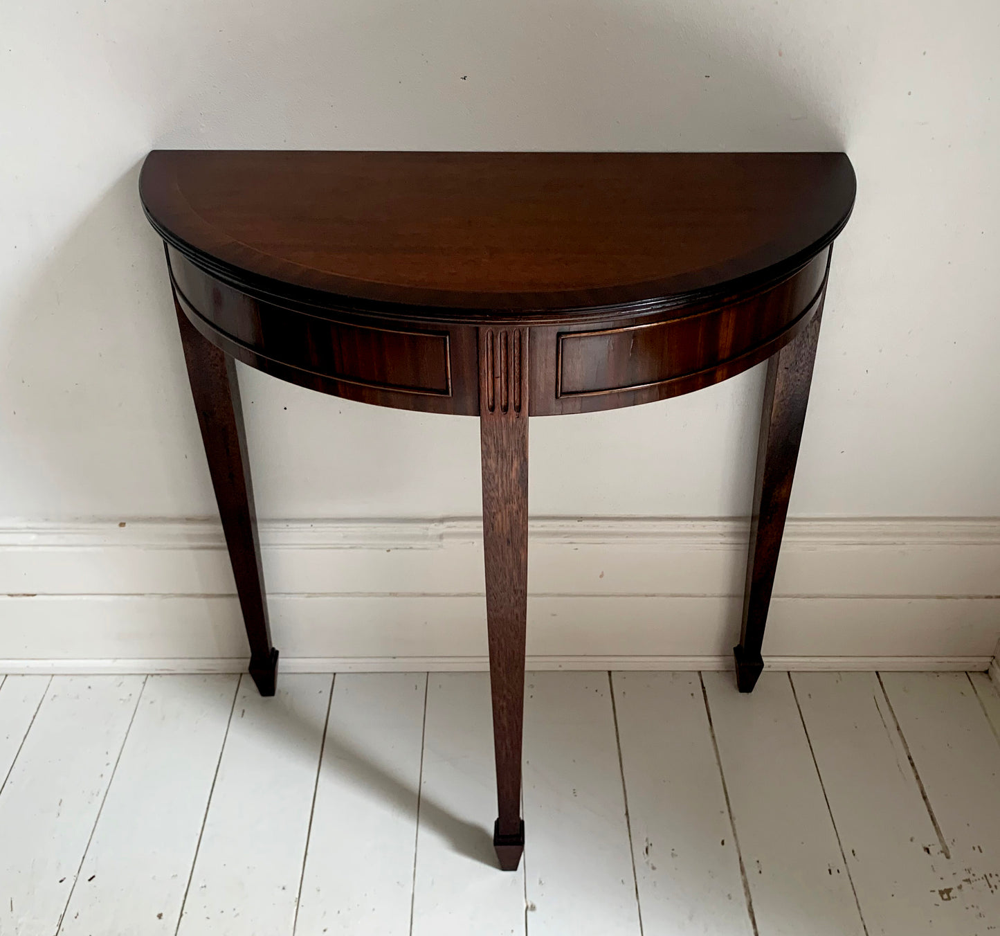 Fabulous Georgian Style Demi Lune Mahogany Hall / Console Table