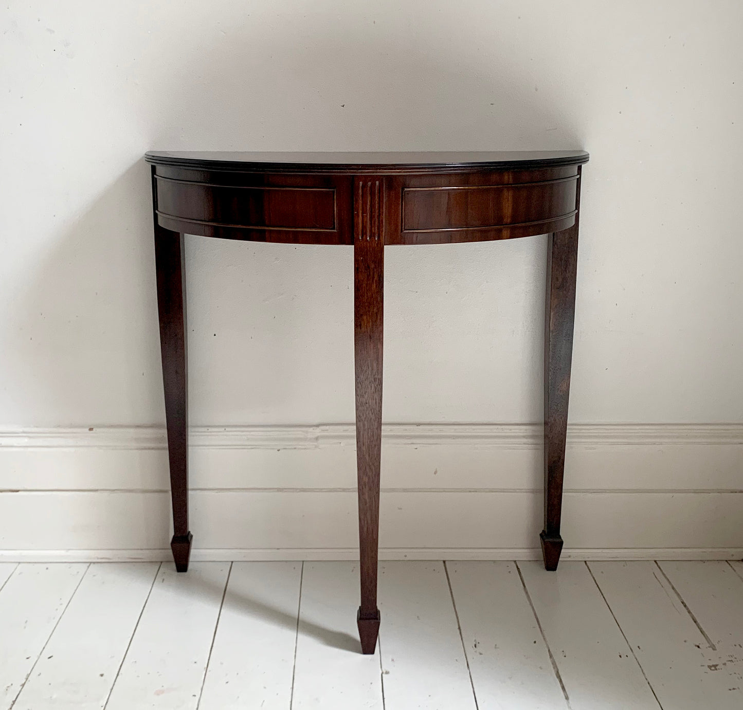 Fabulous Georgian Style Demi Lune Mahogany Hall / Console Table