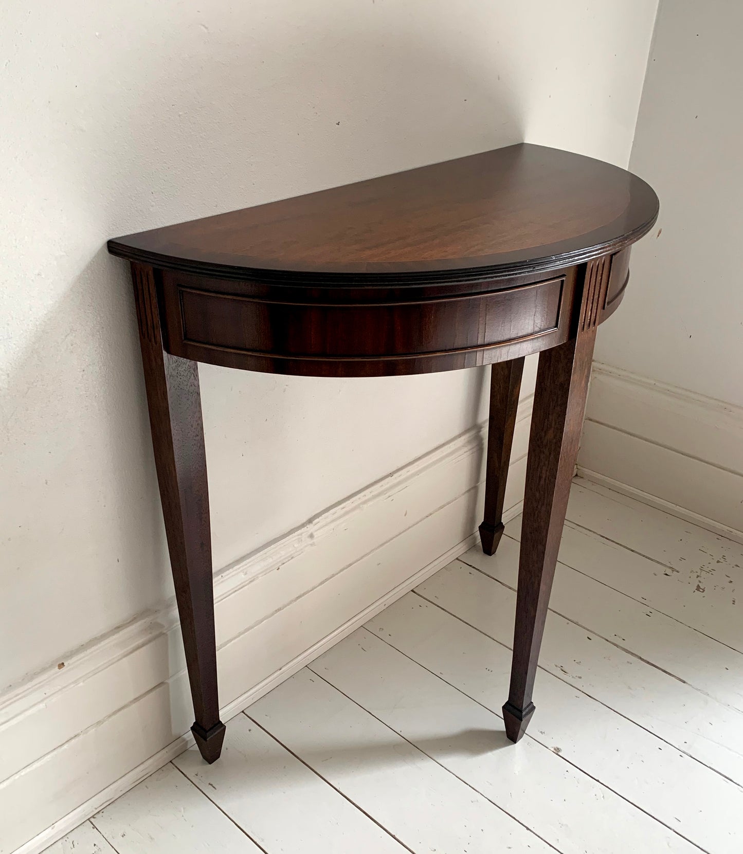 Fabulous Georgian Style Demi Lune Mahogany Hall / Console Table