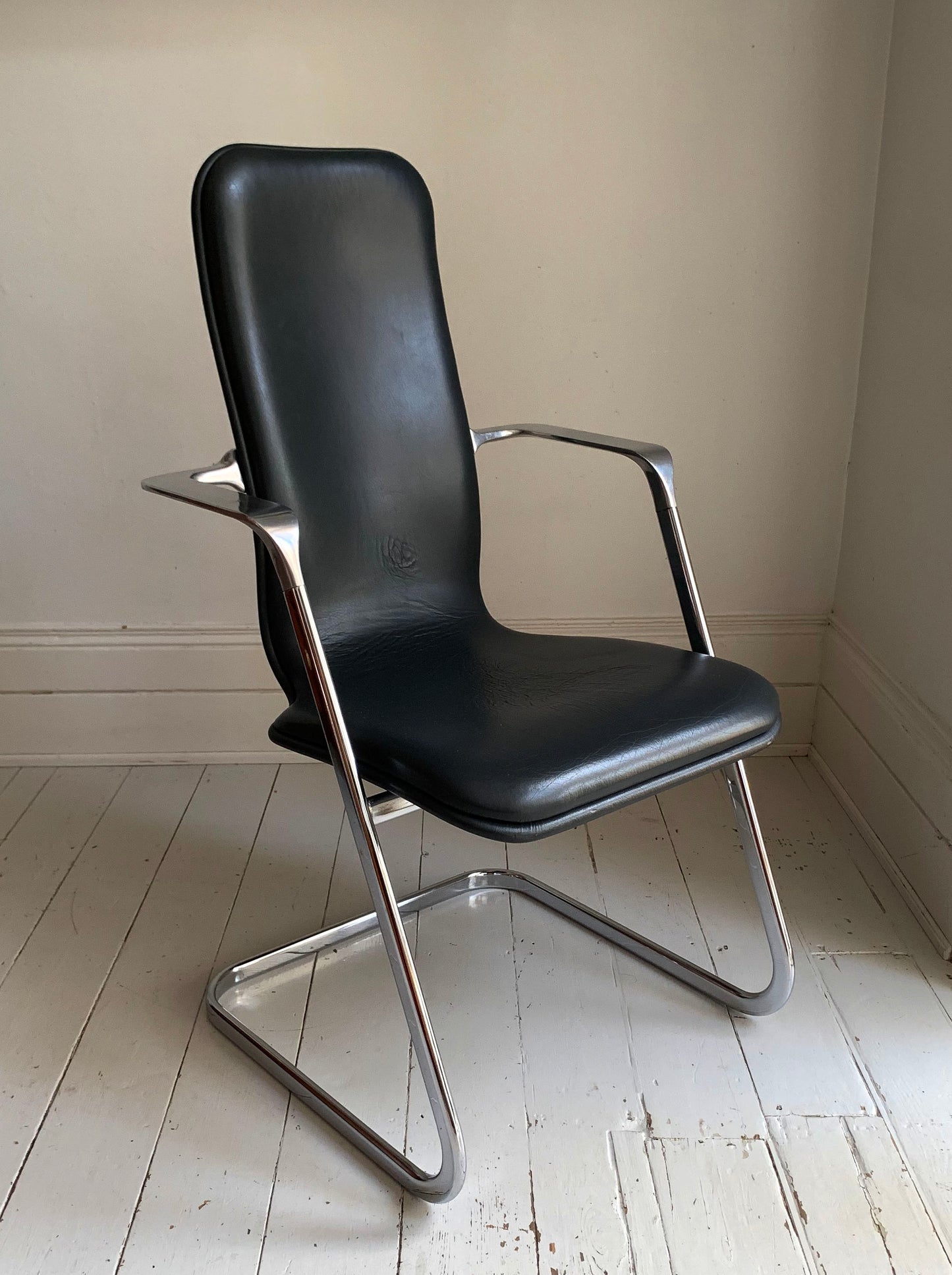 Vintage Mid Century Frederick Scott for Hille Cantilever Dark Grey Leather Office/Dining Chair