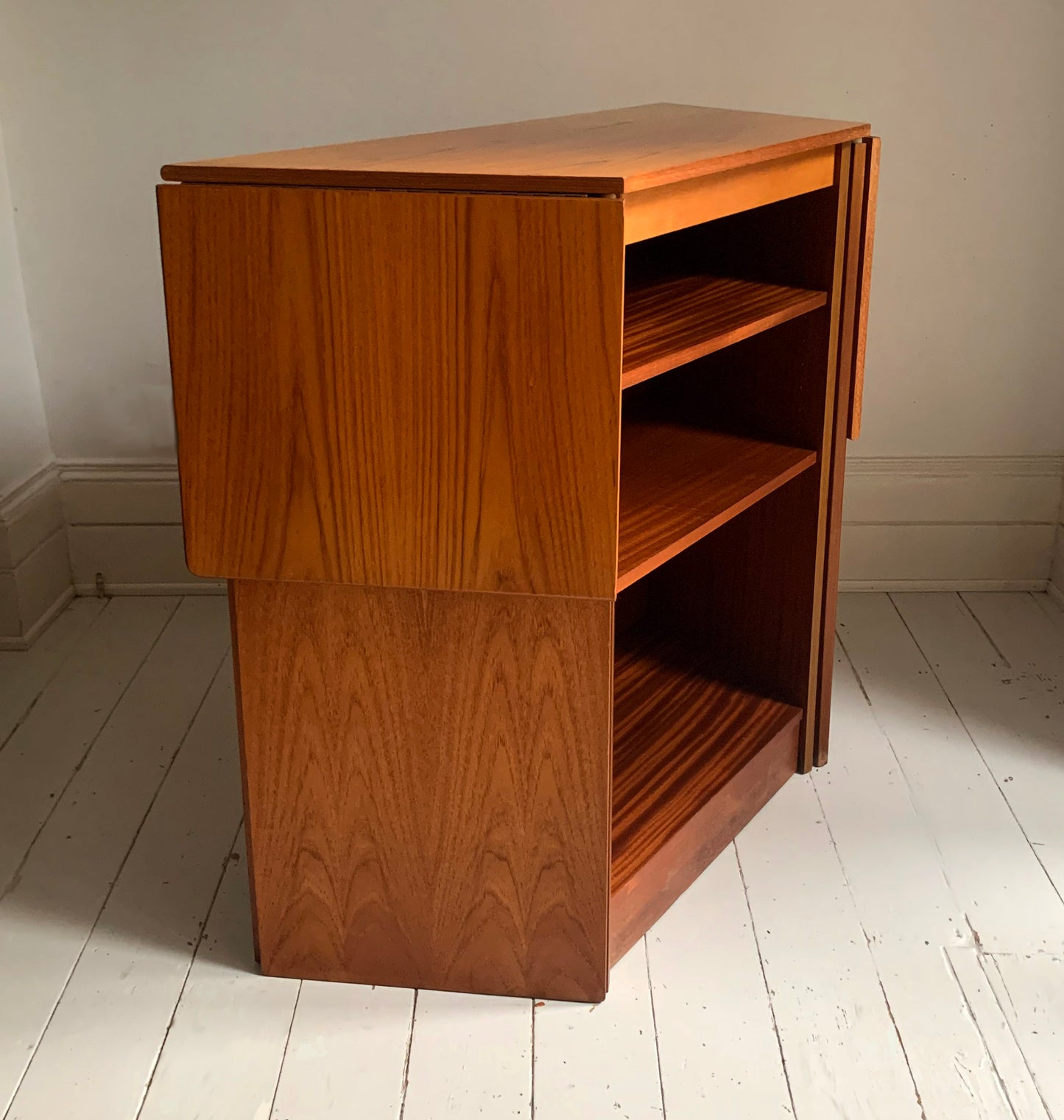 Vintage Mid Century Modern Teak Veneer Extending Drinks Bar