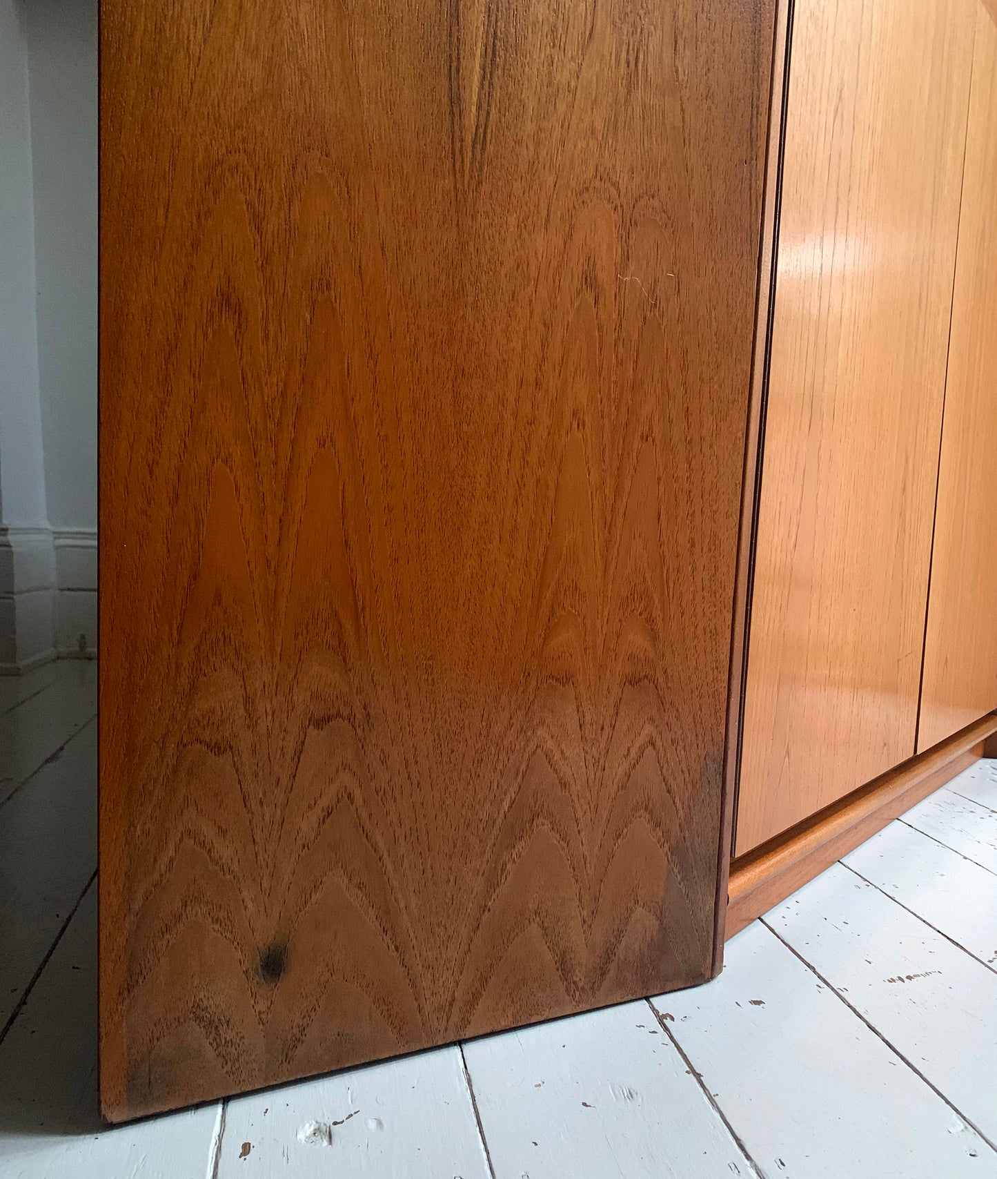 Vintage Mid Century Modern Teak Veneer Extending Drinks Bar