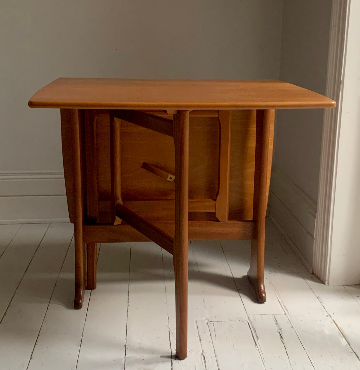 Mid Century Teak Dining Table - Drop Leaf And Extending, Seats Up to Six People