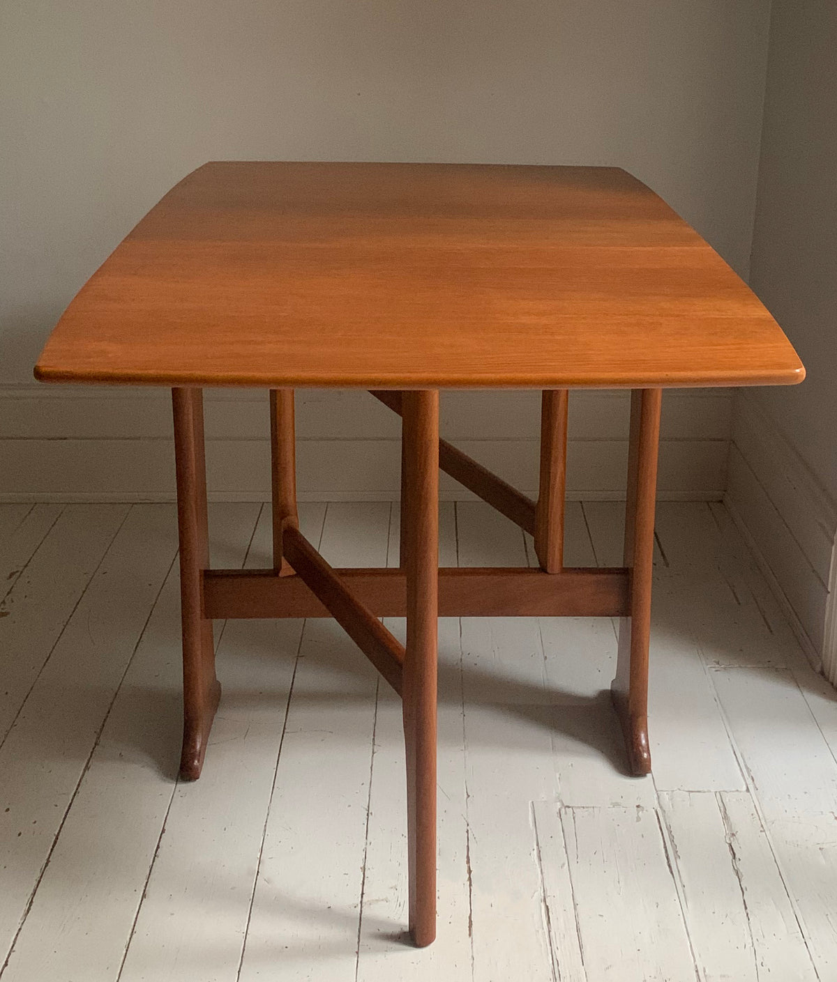 Mid Century Teak Dining Table - Drop Leaf And Extending, Seats Up to Six People